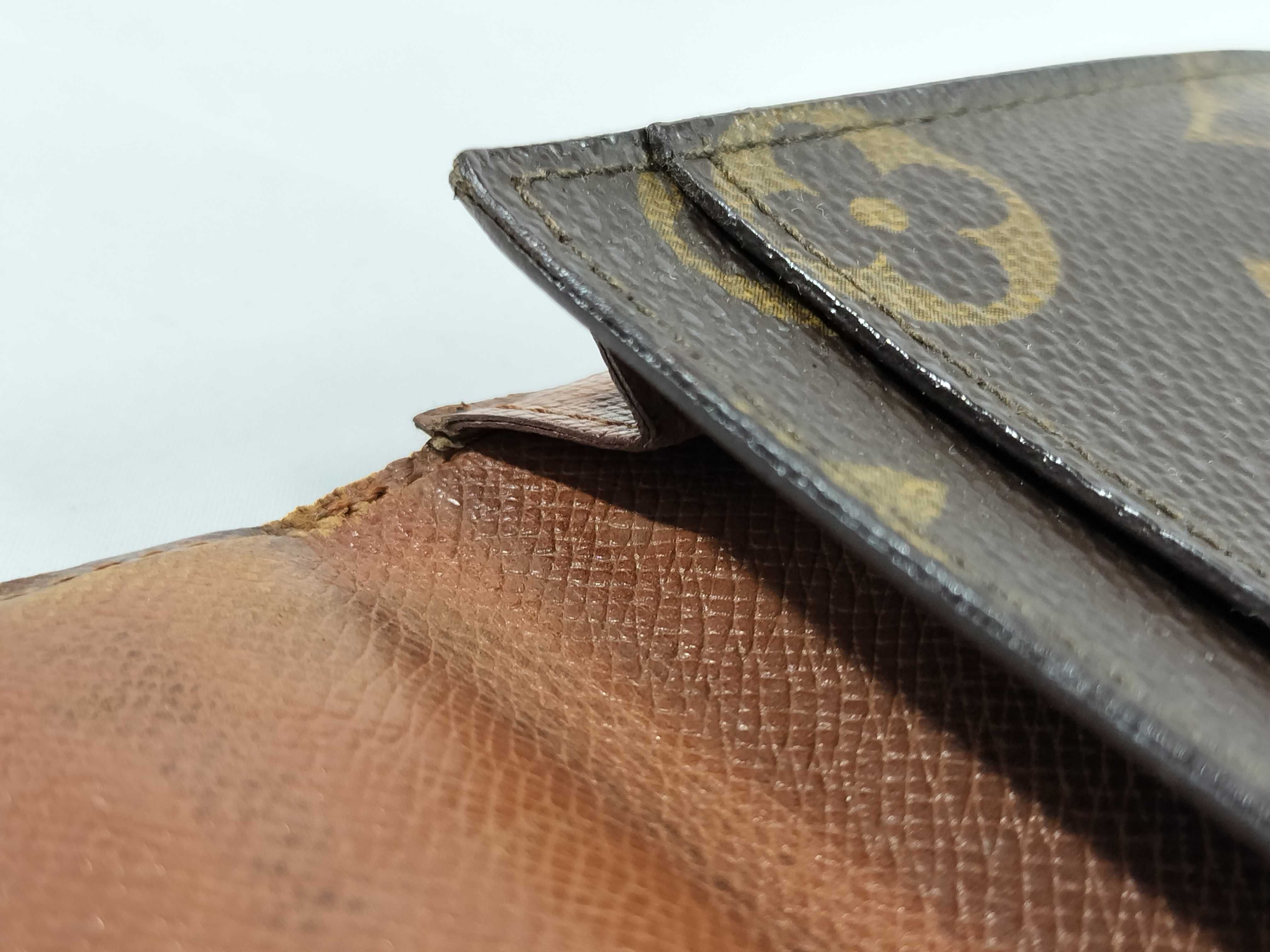 Monogram Porte Circle Bifold M61820 Billfold — view 7