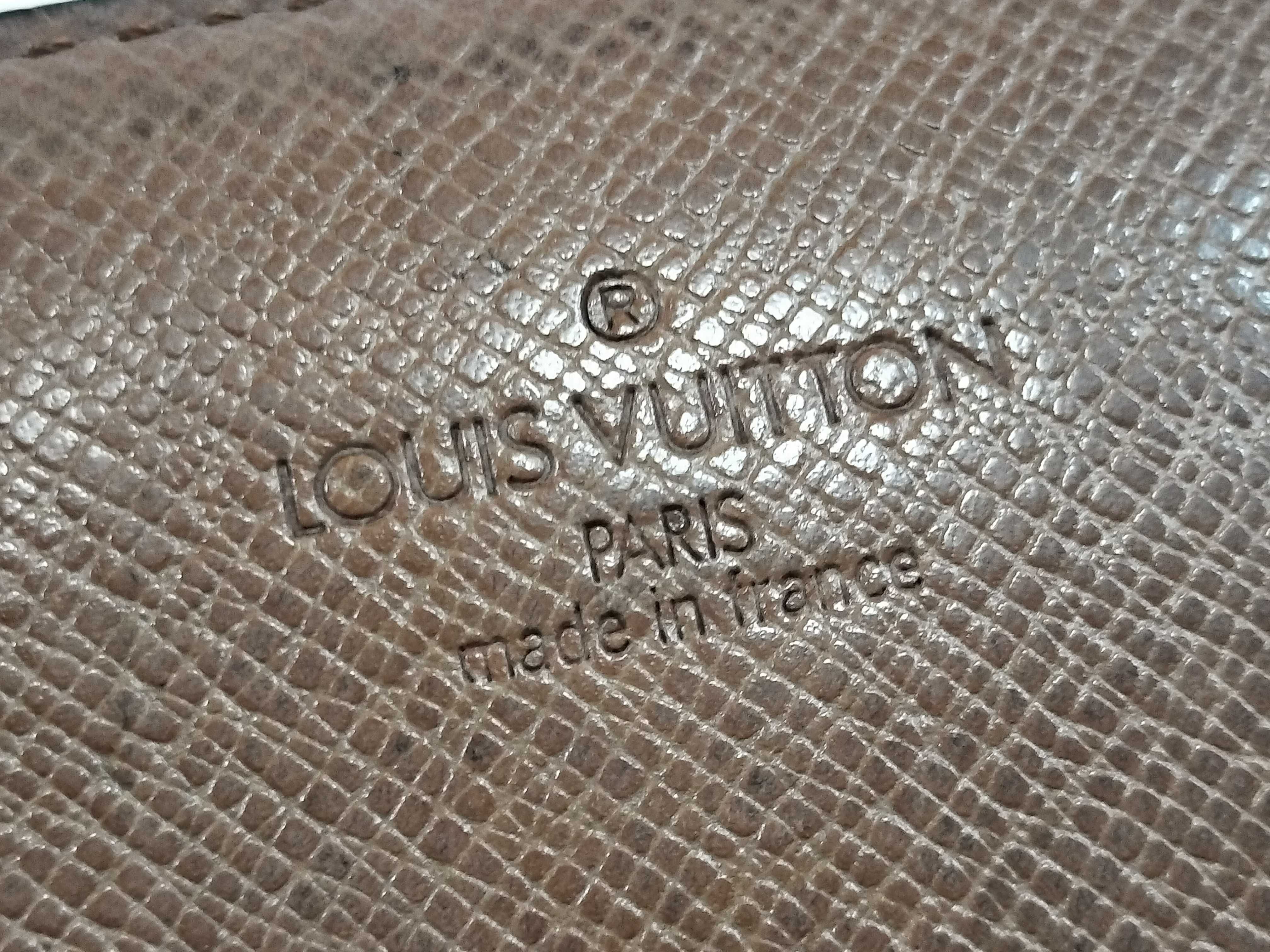 Monogram Porte Circle Bifold M61820 Billfold — view 10