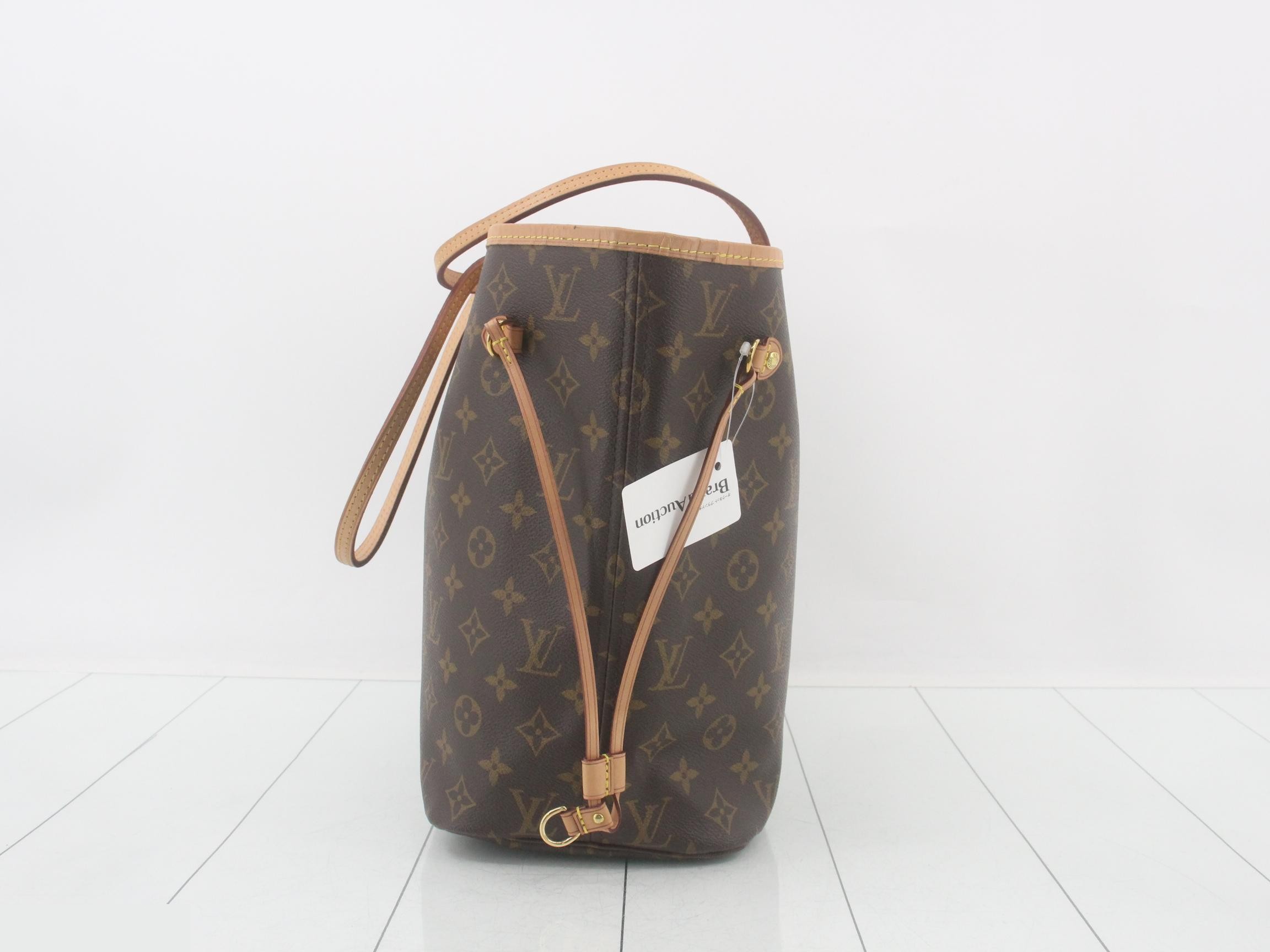 Monogram Neverfull MM Beige Tote Bag with Pouch — view 3