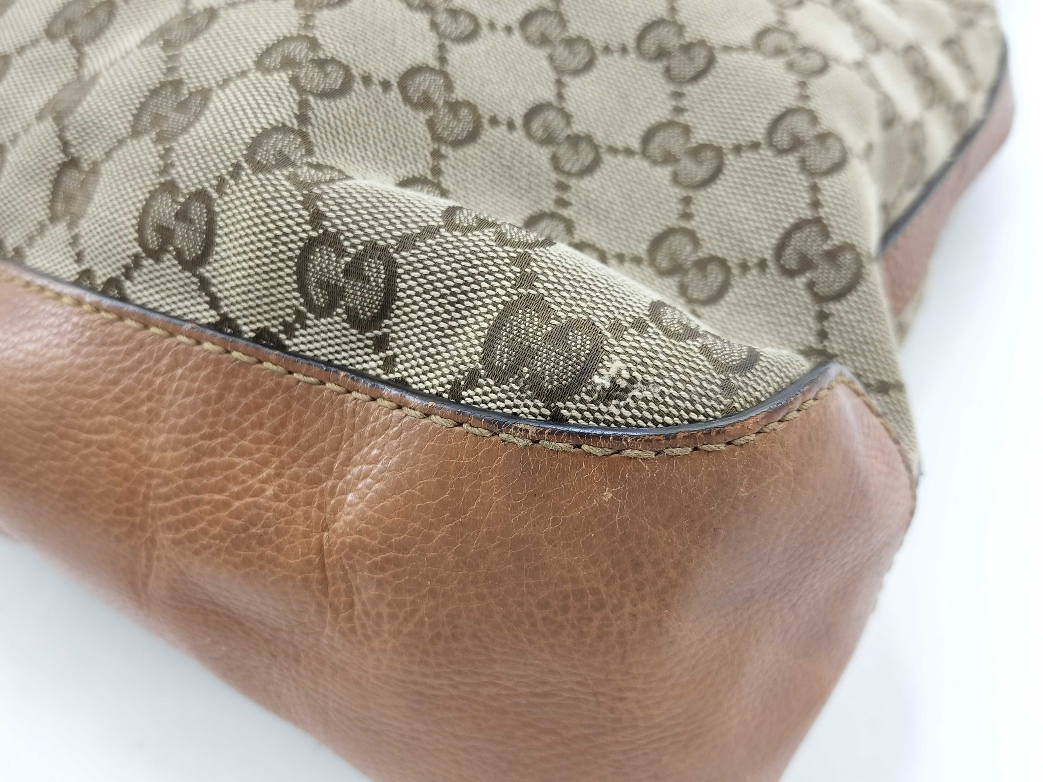 GG Canvas Milk Tea Canvas GG Monogram Tassel Crossbody Bag Shoulder Bag — view 4