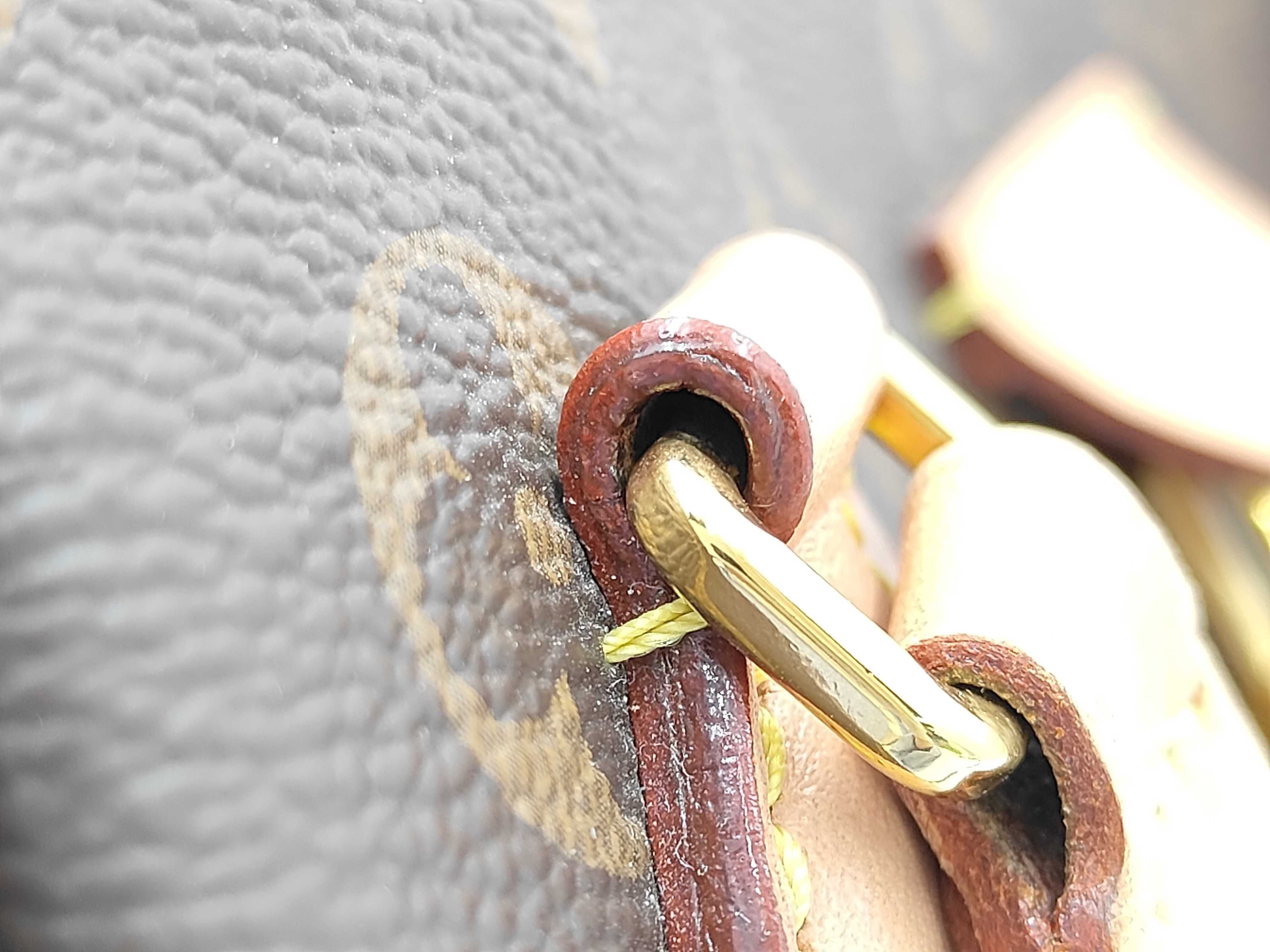Monogram Louis Vuitton Rivoli MM M44546 Handbag — view 6