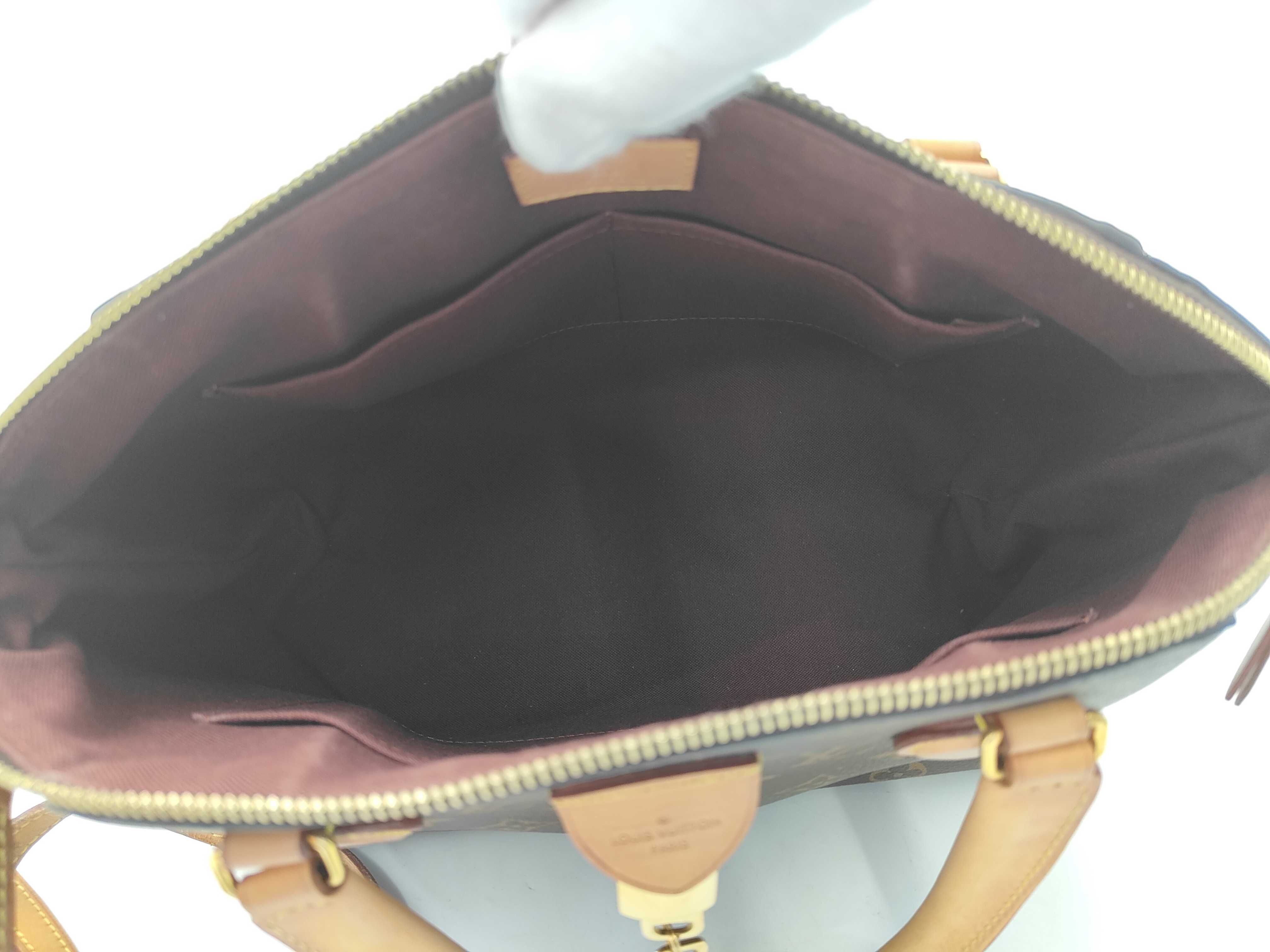 Monogram Louis Vuitton Rivoli MM M44546 Handbag — view 10