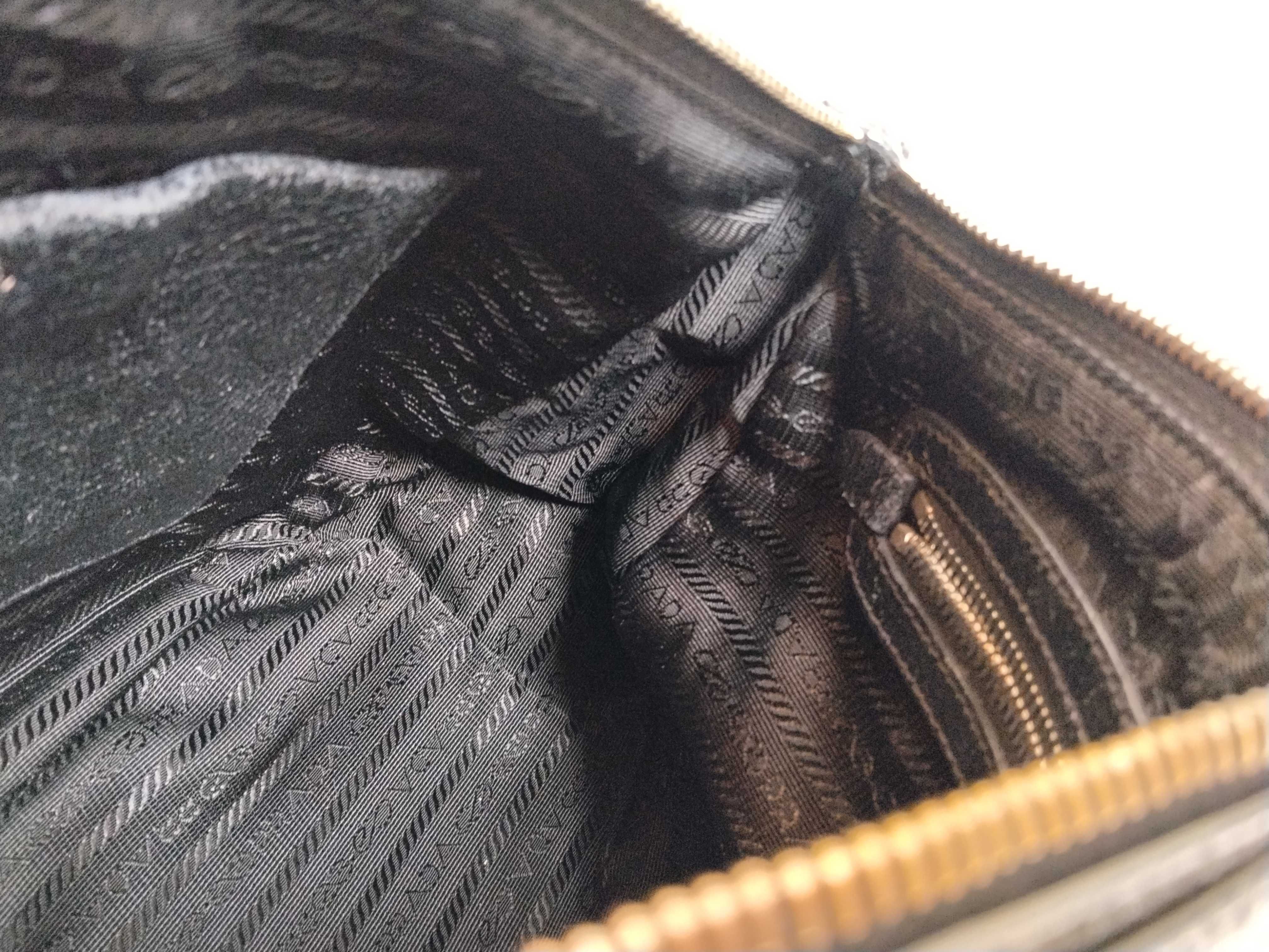 handbag, chain leather, black handbag — view 11
