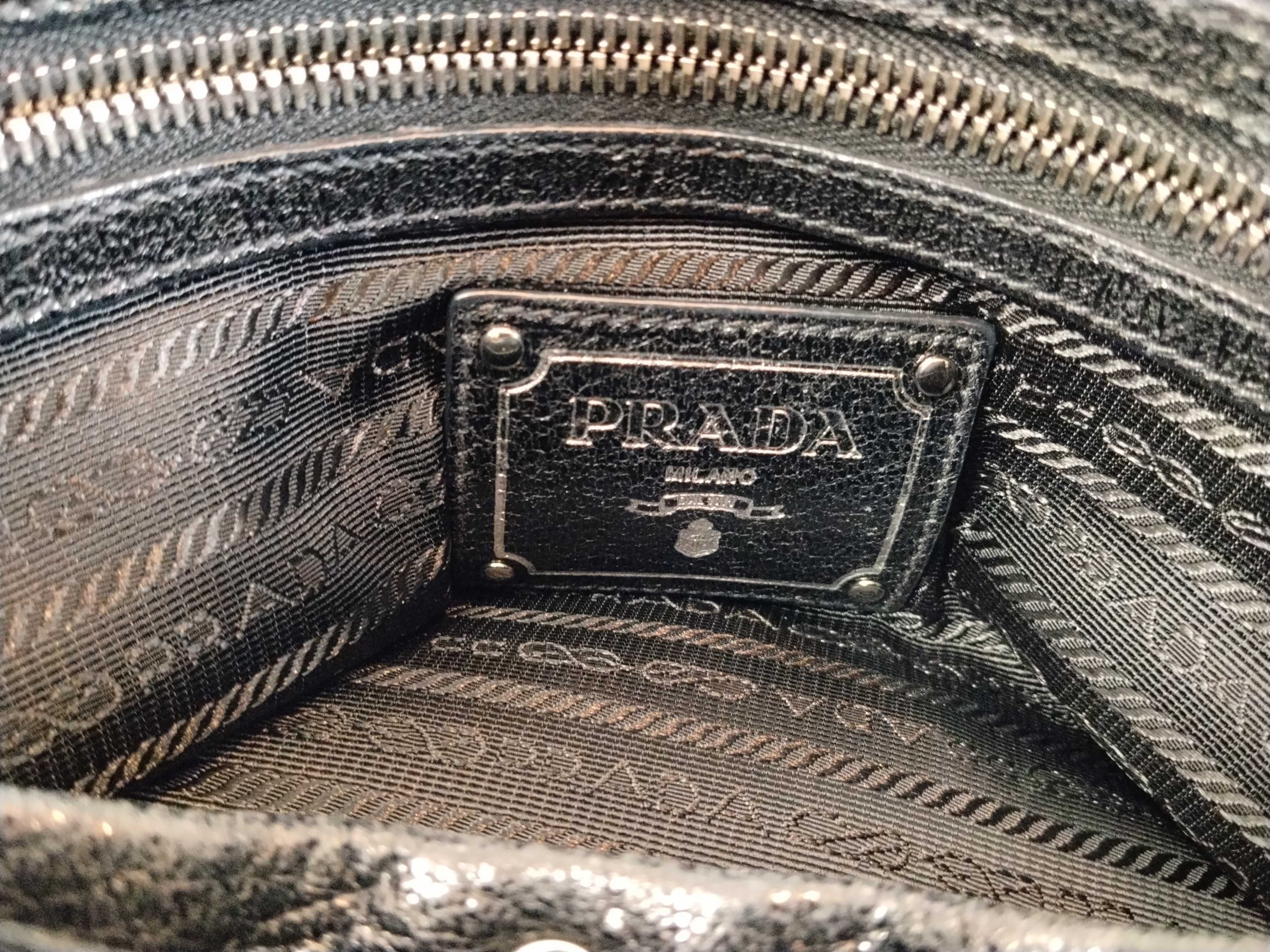 handbag, chain leather, black handbag — view 12