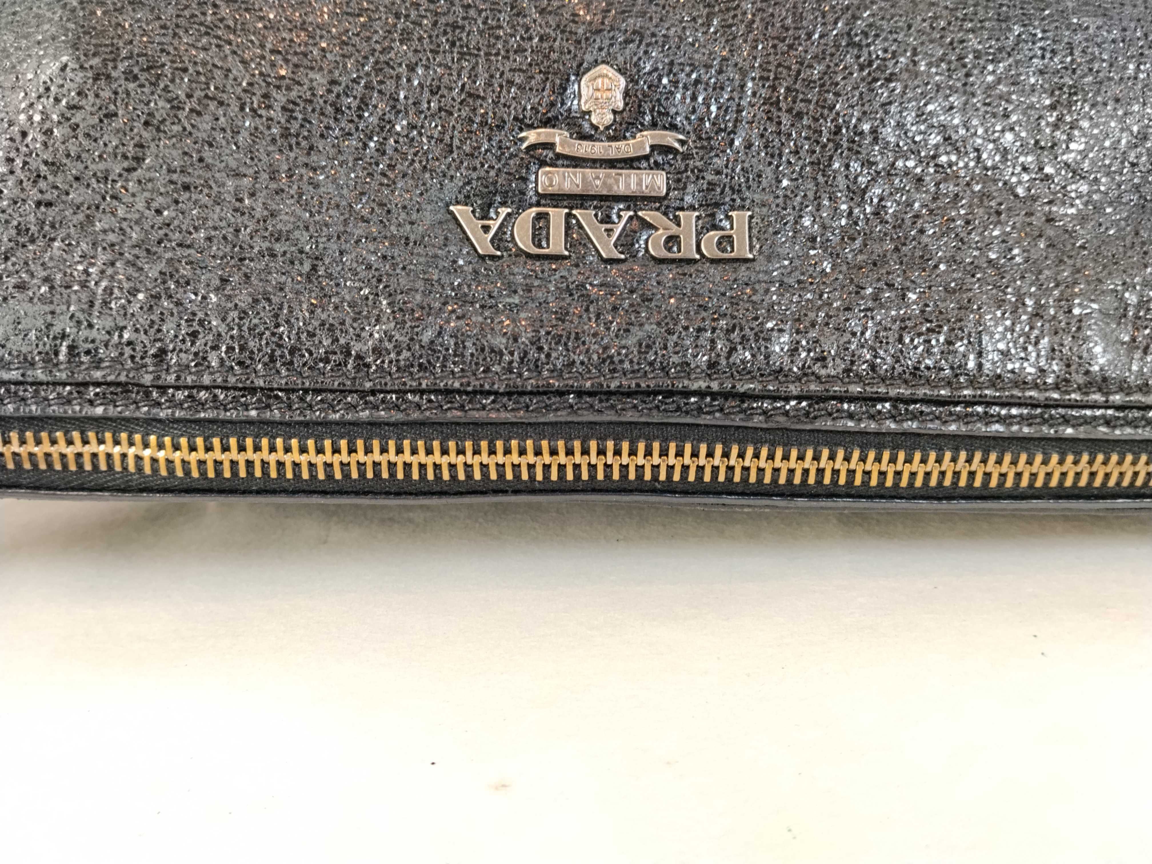 handbag, chain leather, black handbag — view 9