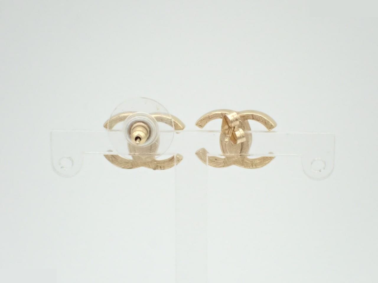 Coco Mark Earrings 07A (with comment) — view 2