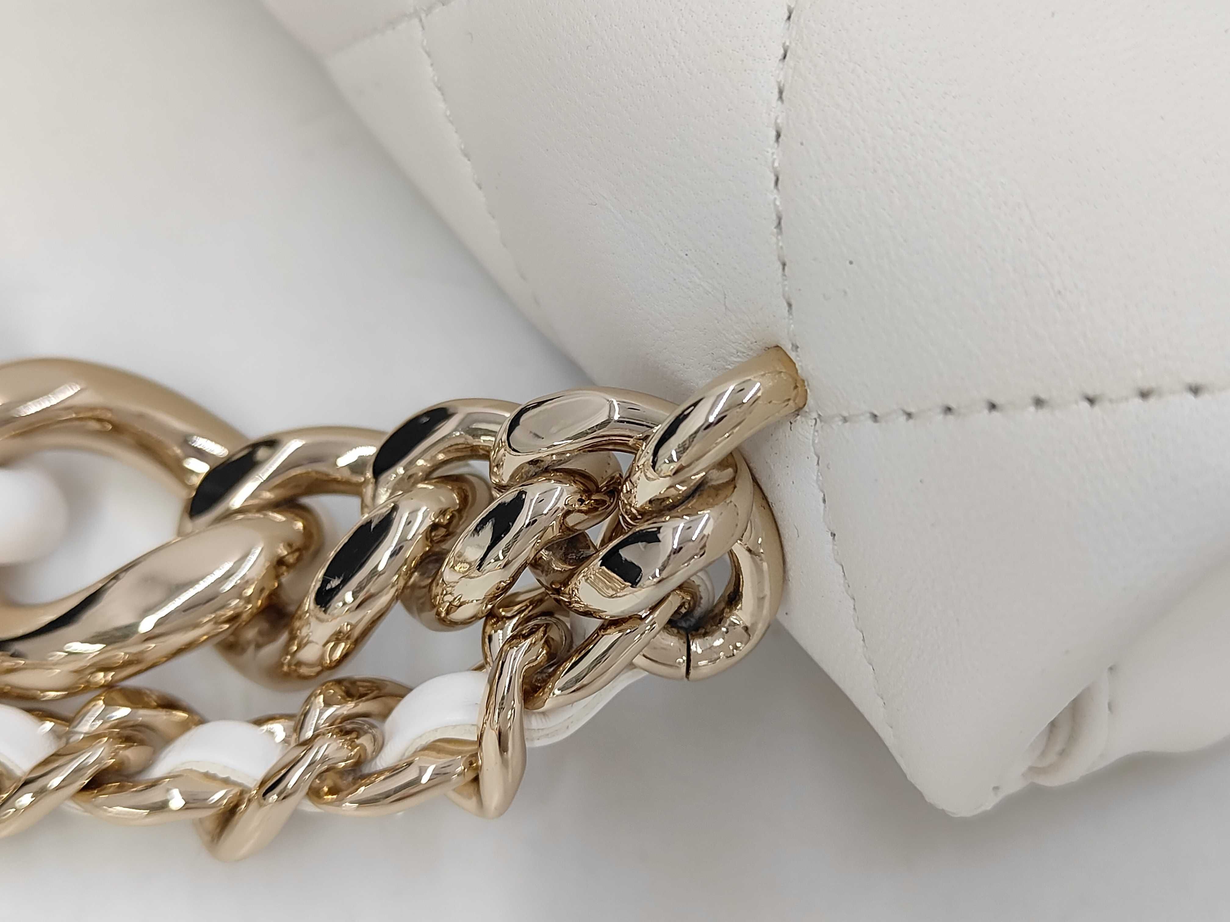 Lambskin Bicolor Chain 2-Way Bag White Shoulder Bag — view 7