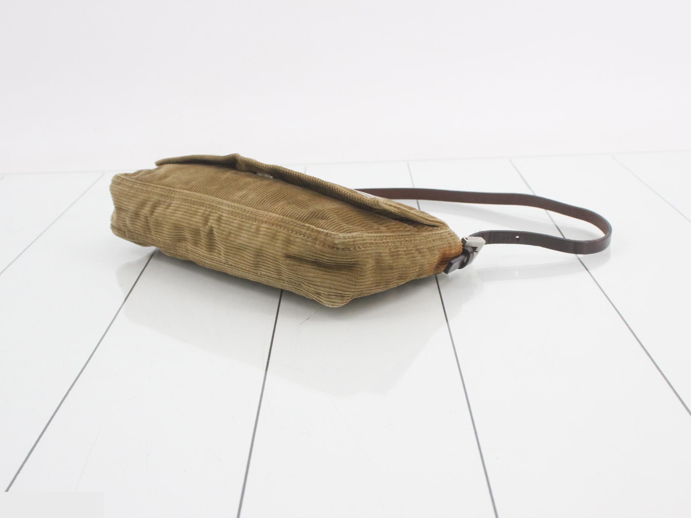 Mamma Baguette Corduroy Shoulder Bag — view 6