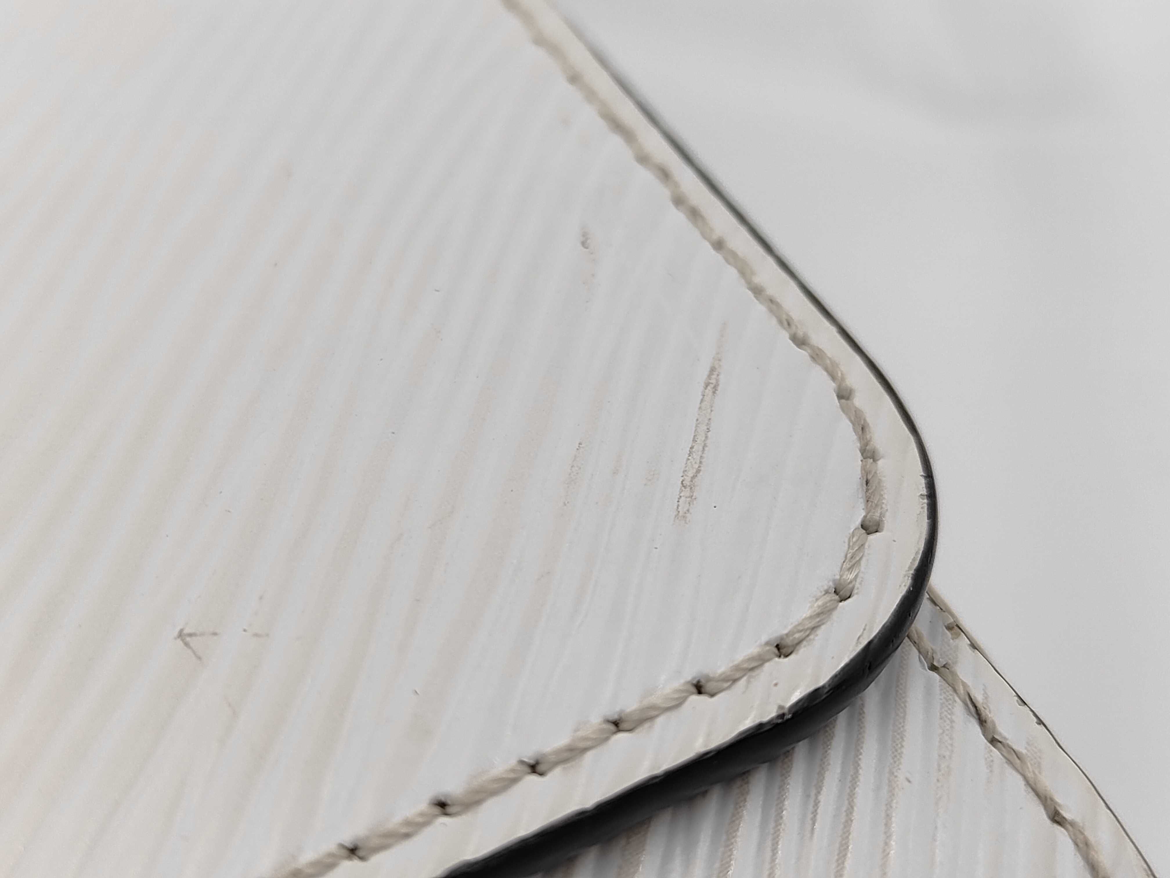 Twist MM Shoulder Bag — view 13