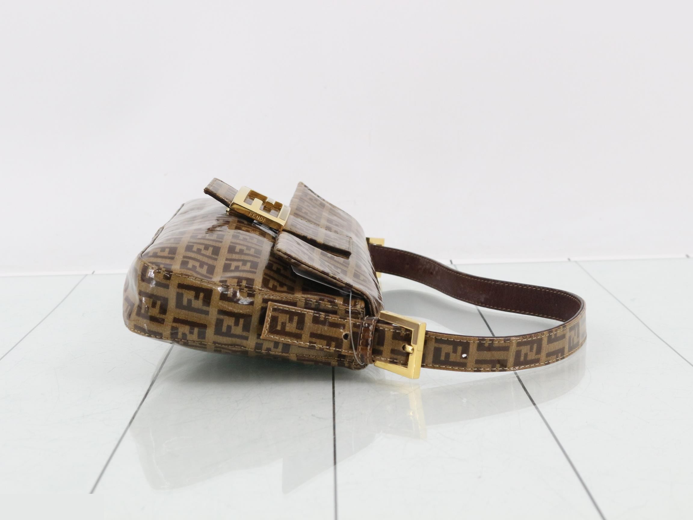 Zucchino (Bag) - Handbag, Mamma Bucket, Brown, Enamel — view 3