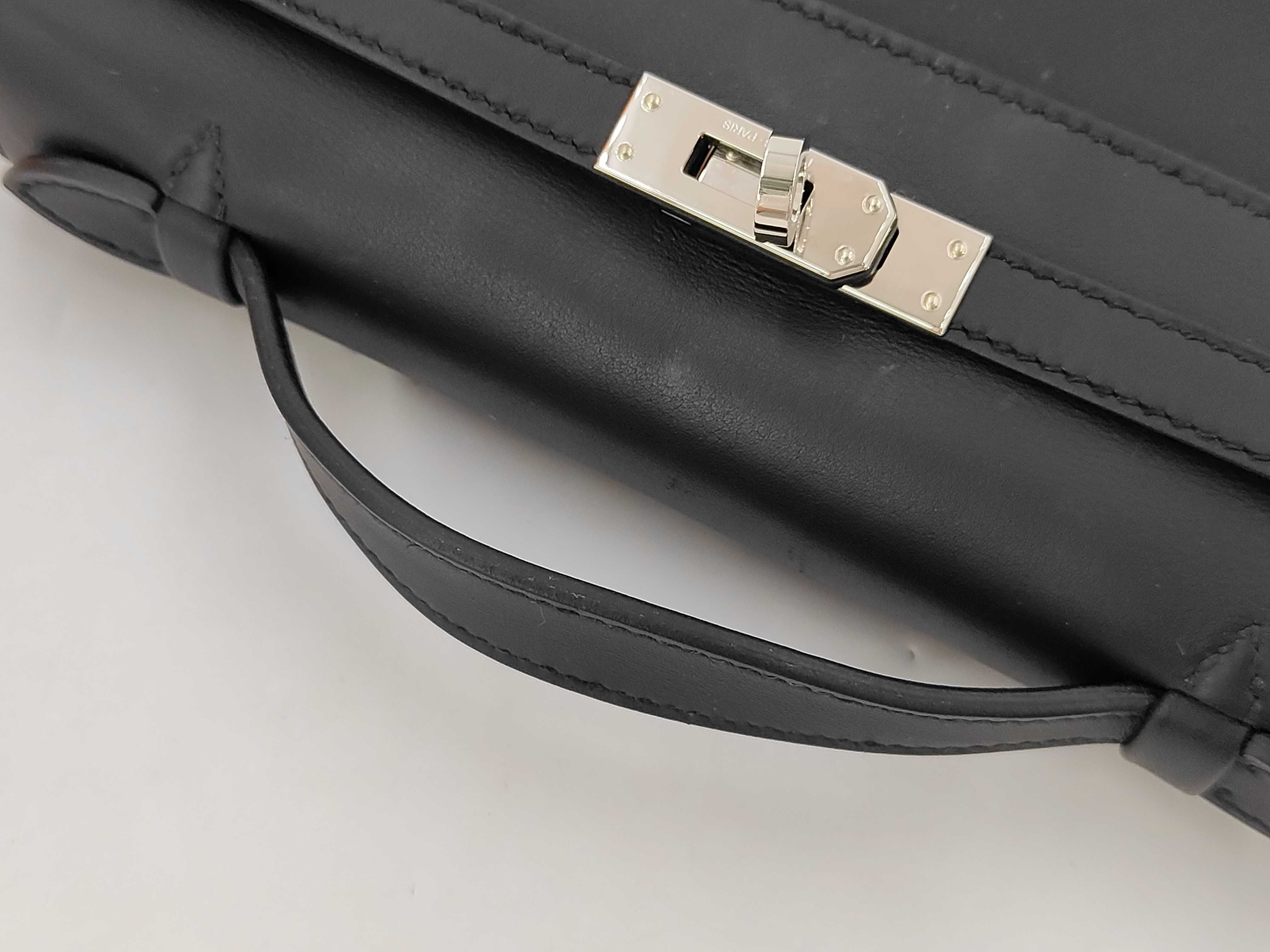 Pochette Kelly Noir SV Hardware K Engraved Twilly Bag — view 3