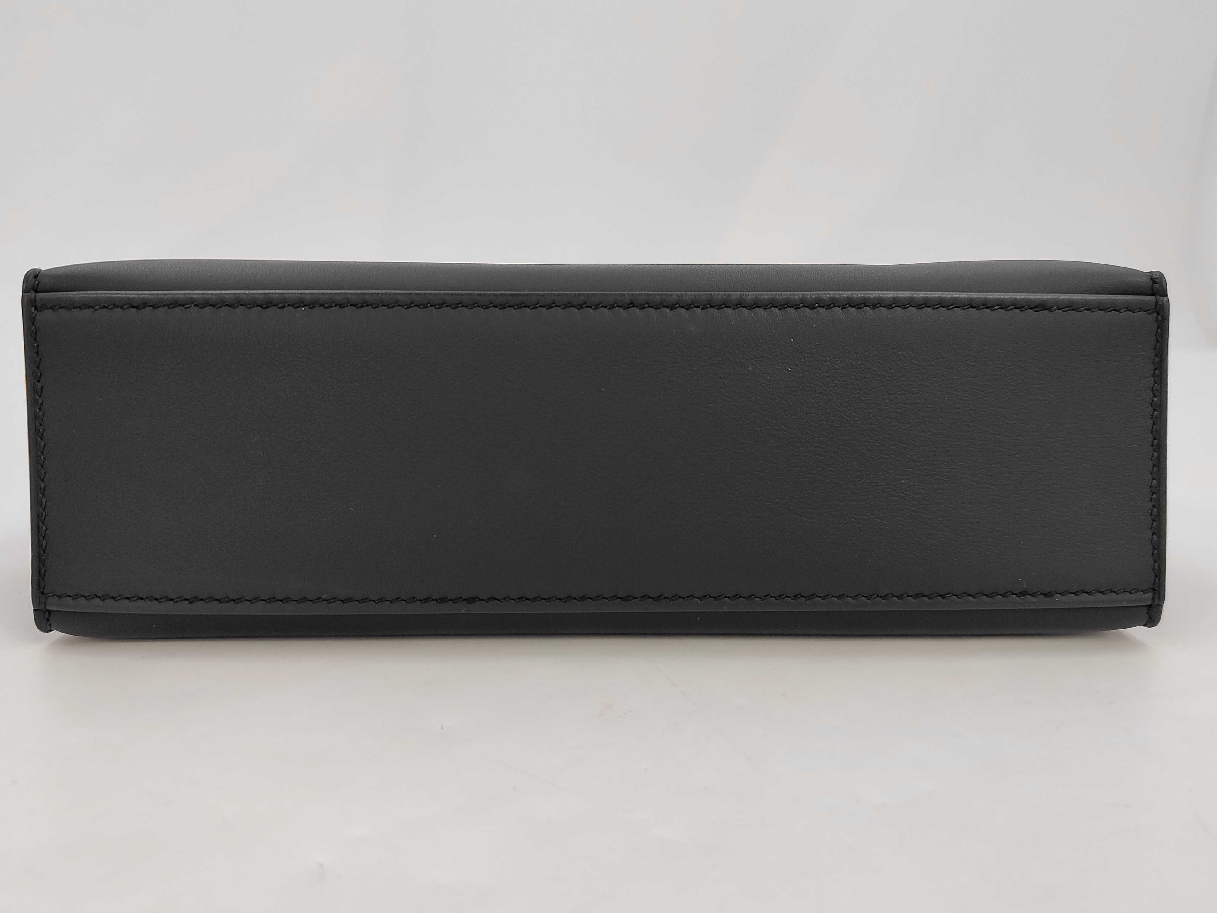 Pochette Kelly Noir SV Hardware K Engraved Twilly Bag — view 7