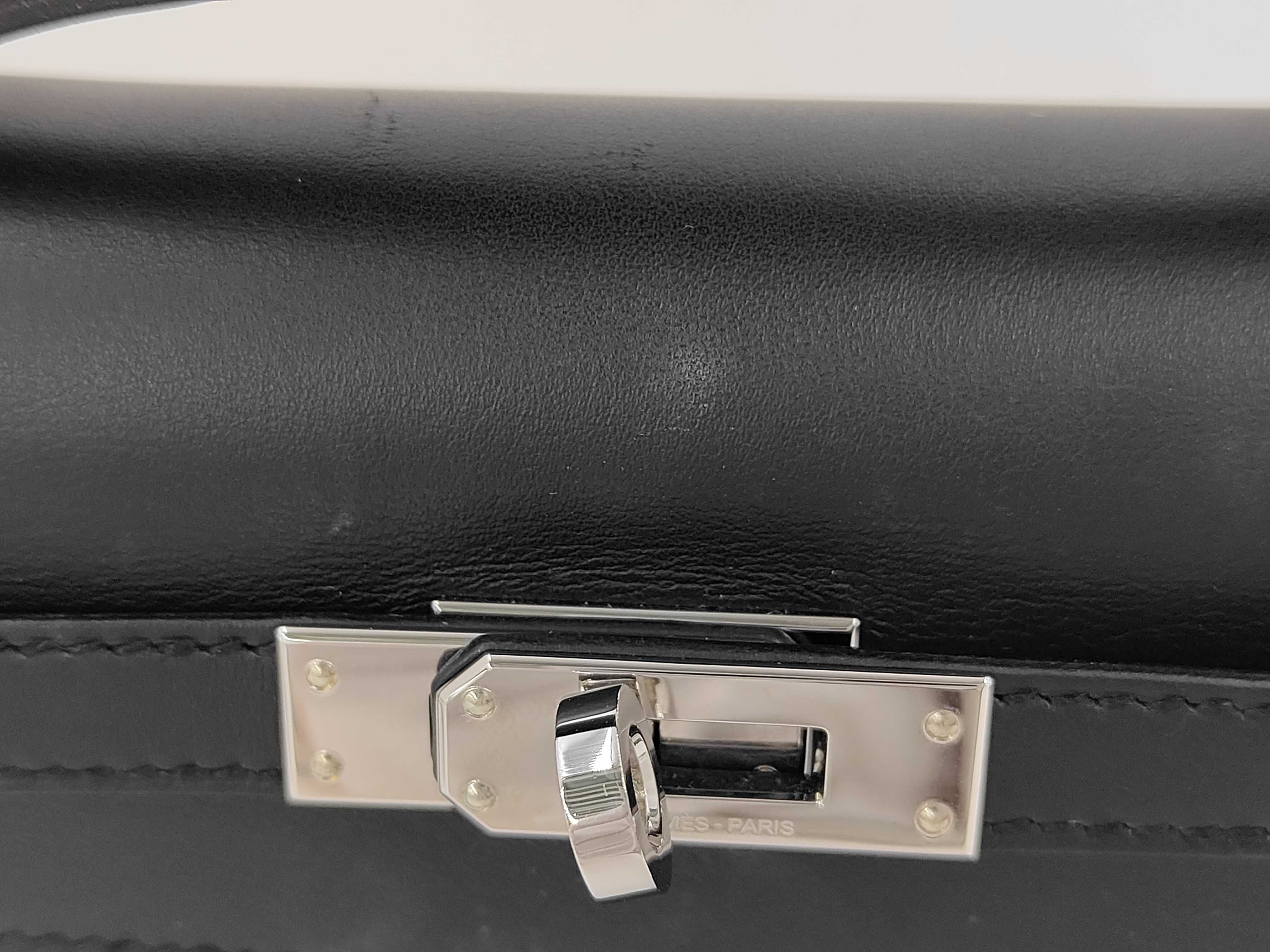 Pochette Kelly Noir SV Hardware K Engraved Twilly Bag — view 8