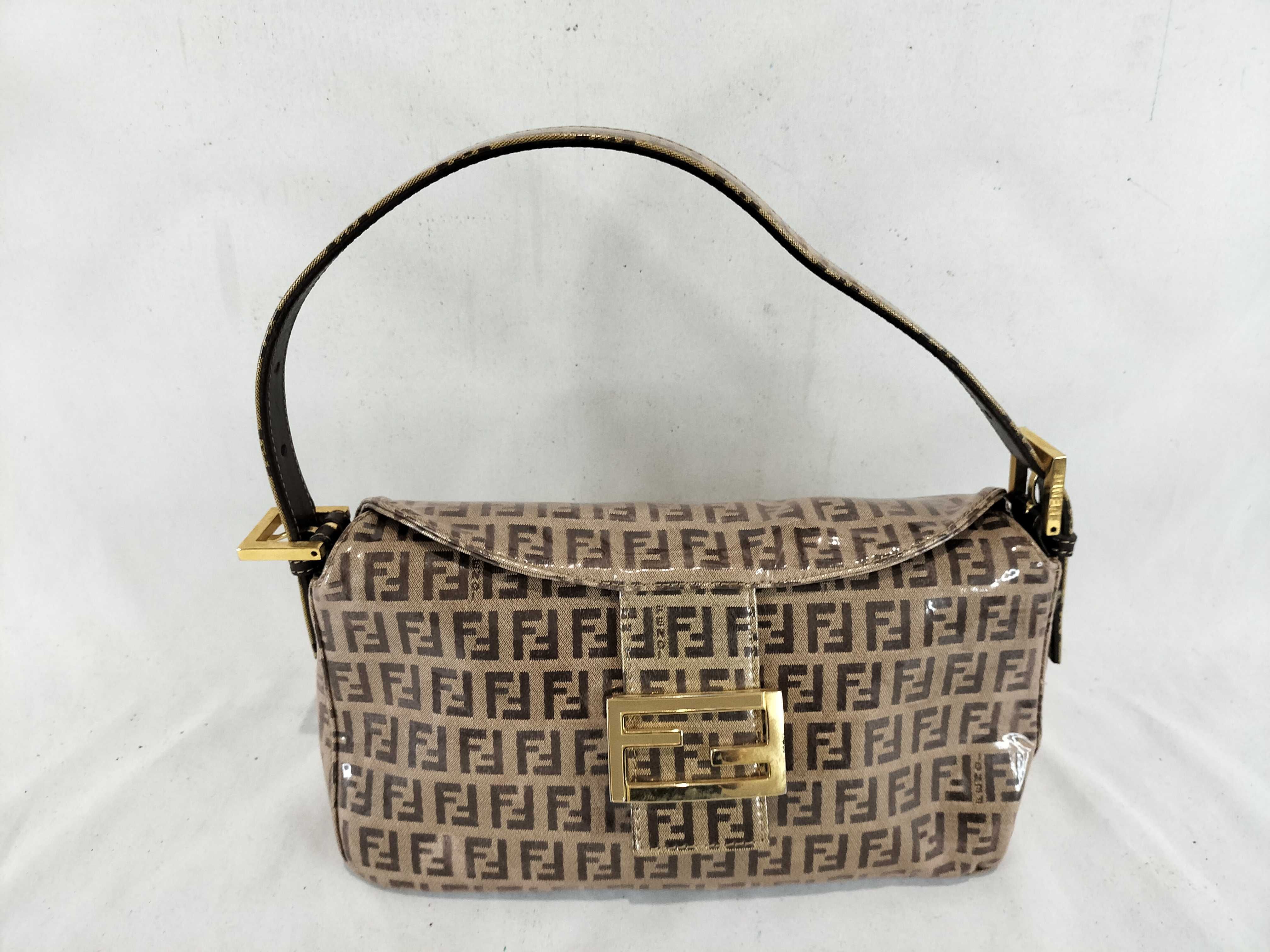 Mamma One-Shoulder Bag / Zucchino Leather / Gold Hardware / Enamel Handbag