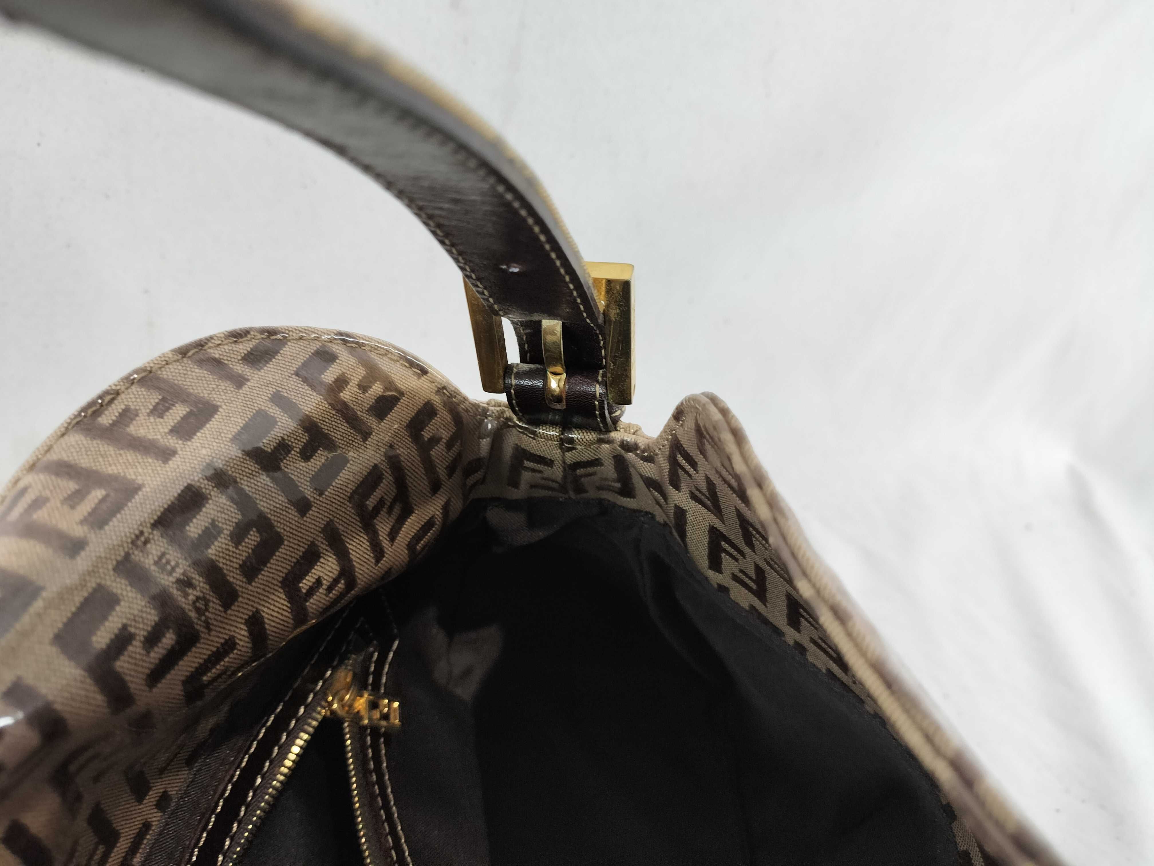 Mamma One-Shoulder Bag / Zucchino Leather / Gold Hardware / Enamel Handbag — view 12