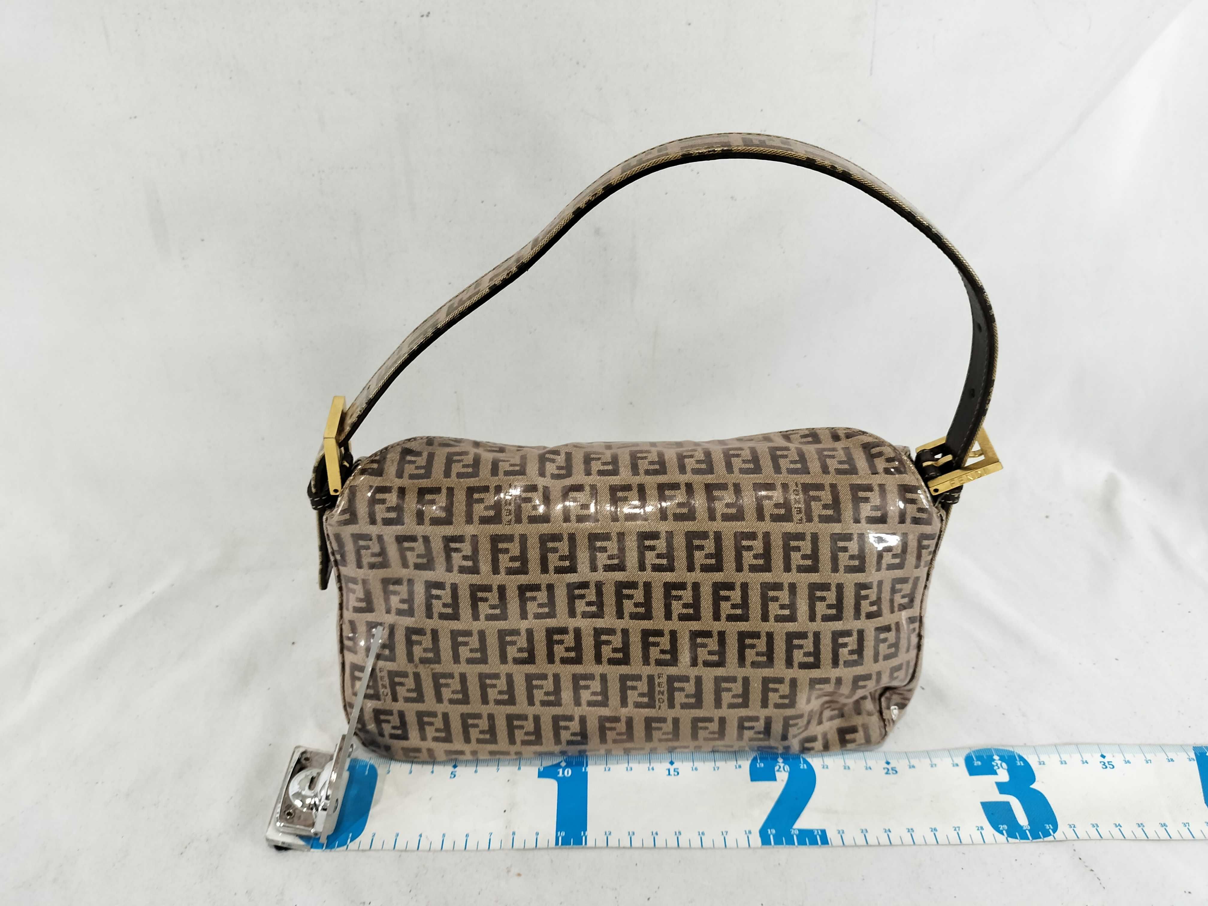 Mamma One-Shoulder Bag / Zucchino Leather / Gold Hardware / Enamel Handbag — view 3