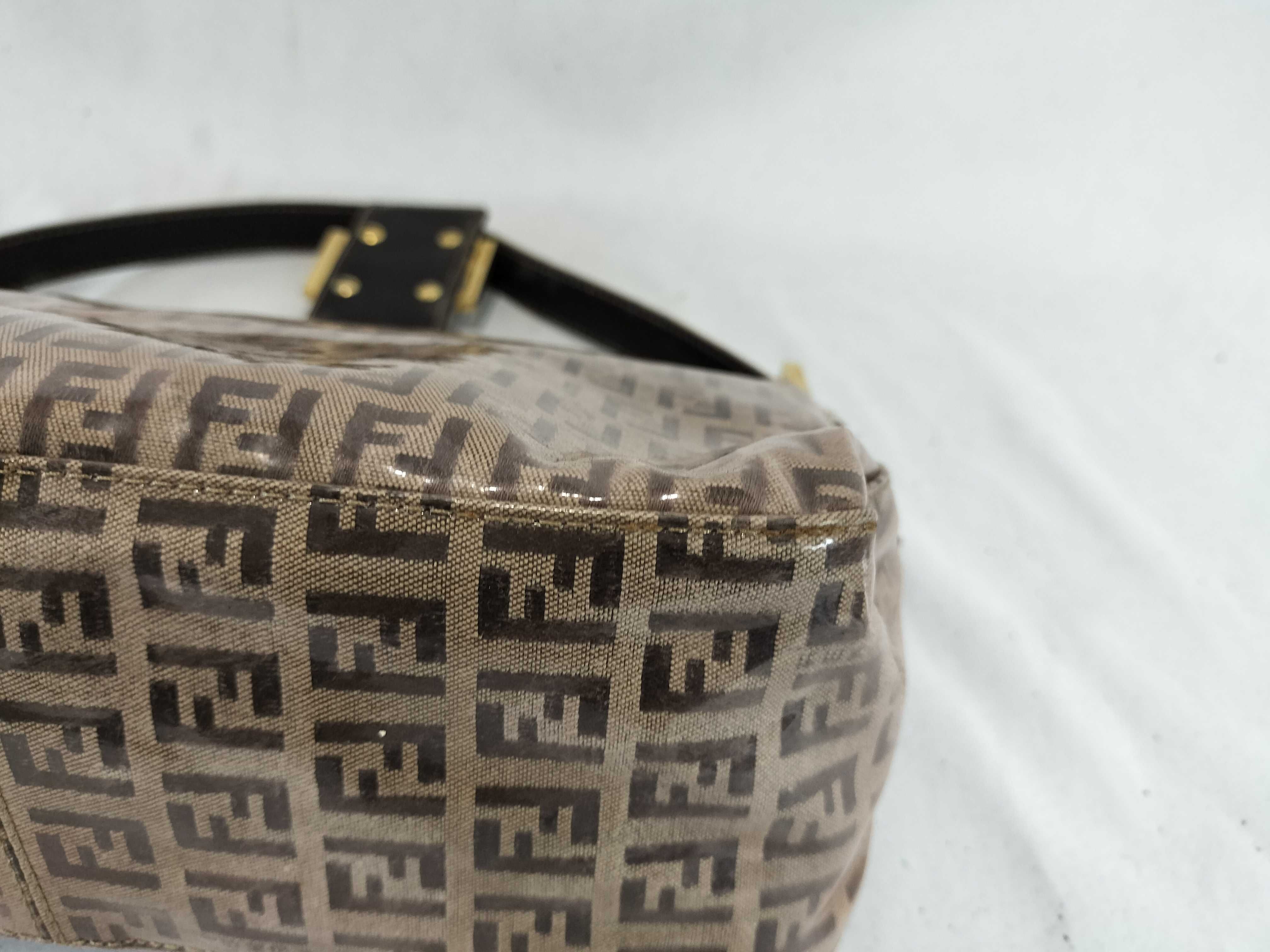 Mamma One-Shoulder Bag / Zucchino Leather / Gold Hardware / Enamel Handbag — view 7