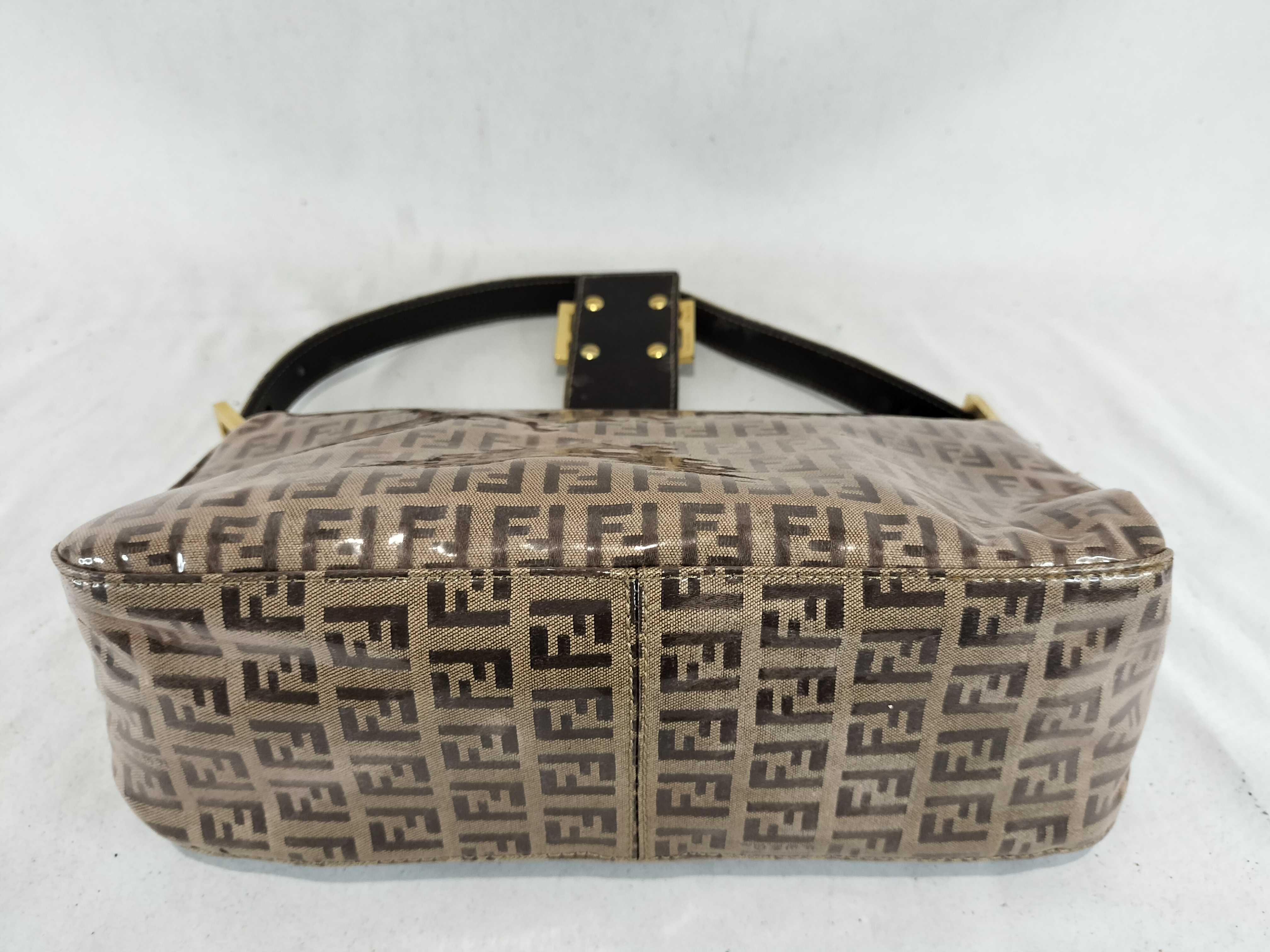Mamma One-Shoulder Bag / Zucchino Leather / Gold Hardware / Enamel Handbag — view 8