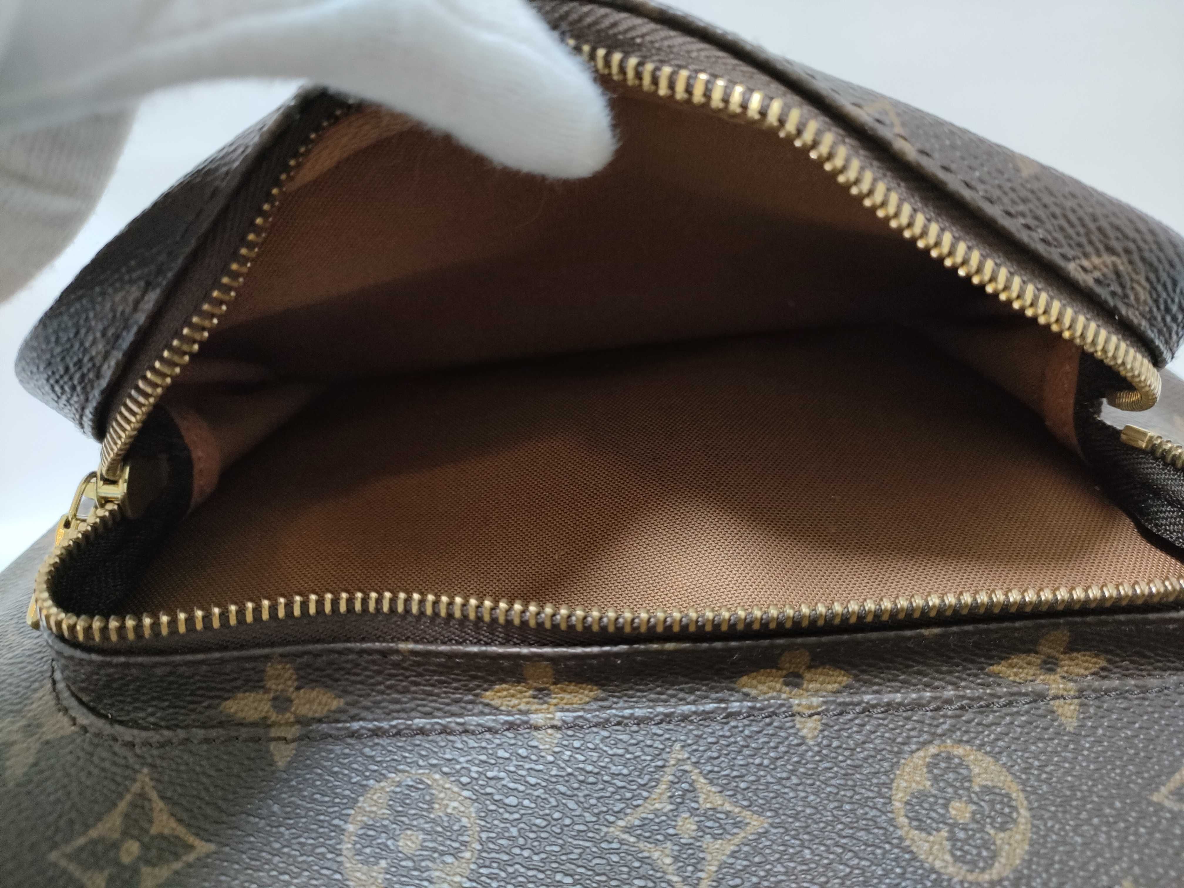 Monogram Louis Vuitton Montsouris GM Monogram Backpack — view 14