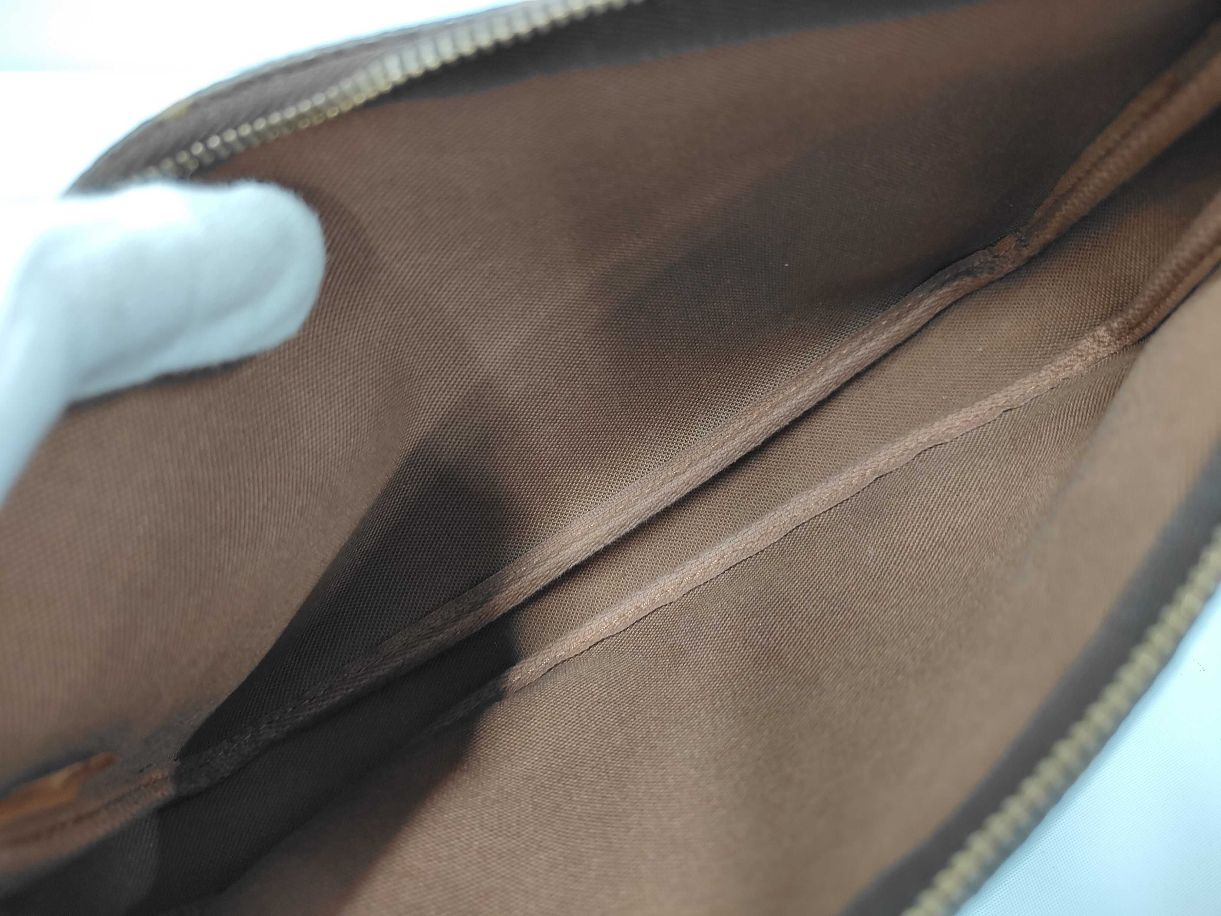 Monogram Pochette Accessoires M51980 Pouch — view 9
