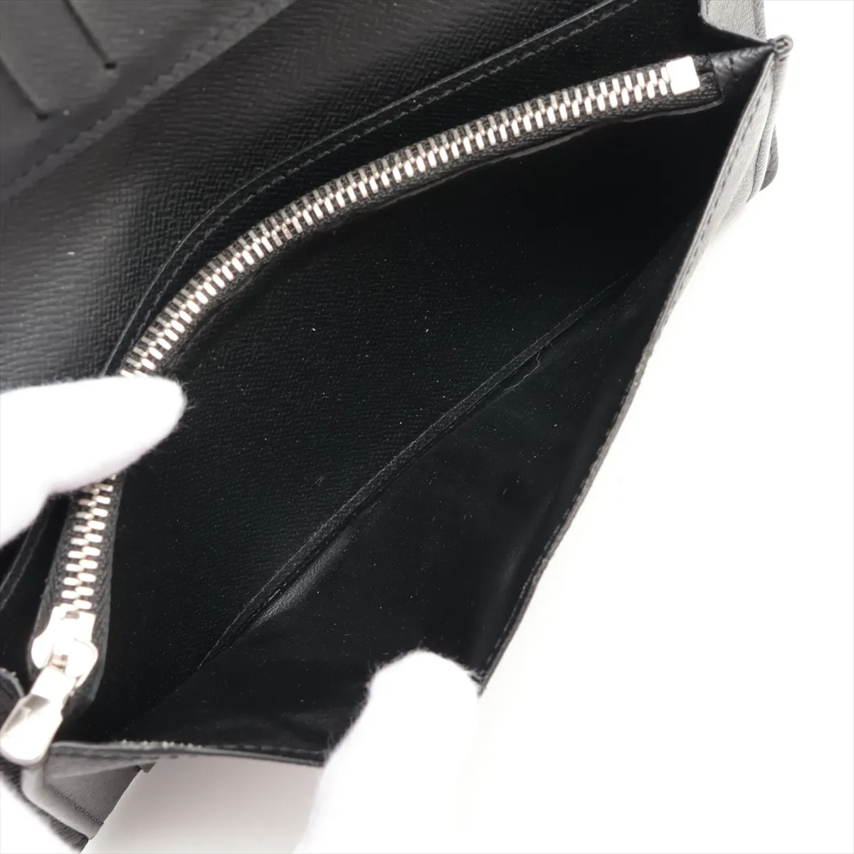 Taiga Portefeuille Brazza M30285 RA0210 Noir Long Wallet with Initials — view 8