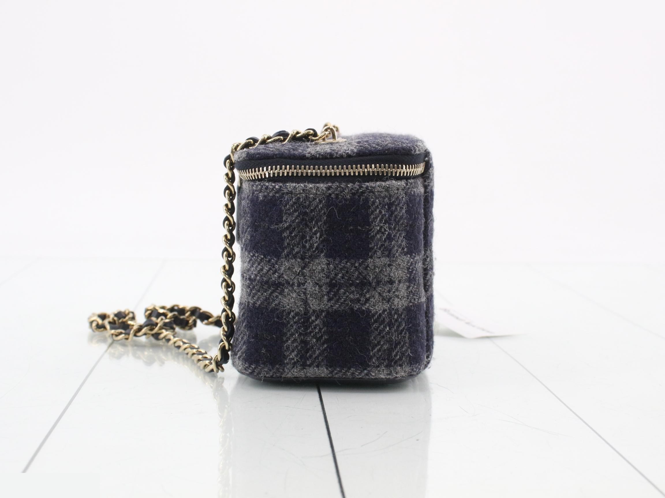 Tweed Vanity Chain Shoulder Bag — view 3