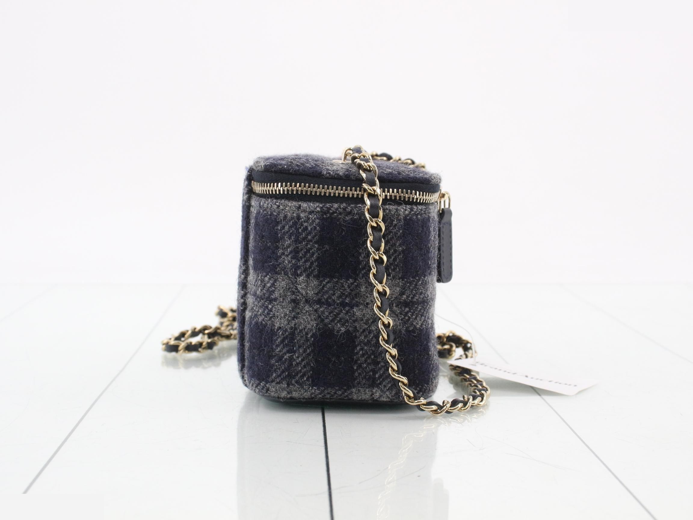 Tweed Vanity Chain Shoulder Bag — view 4