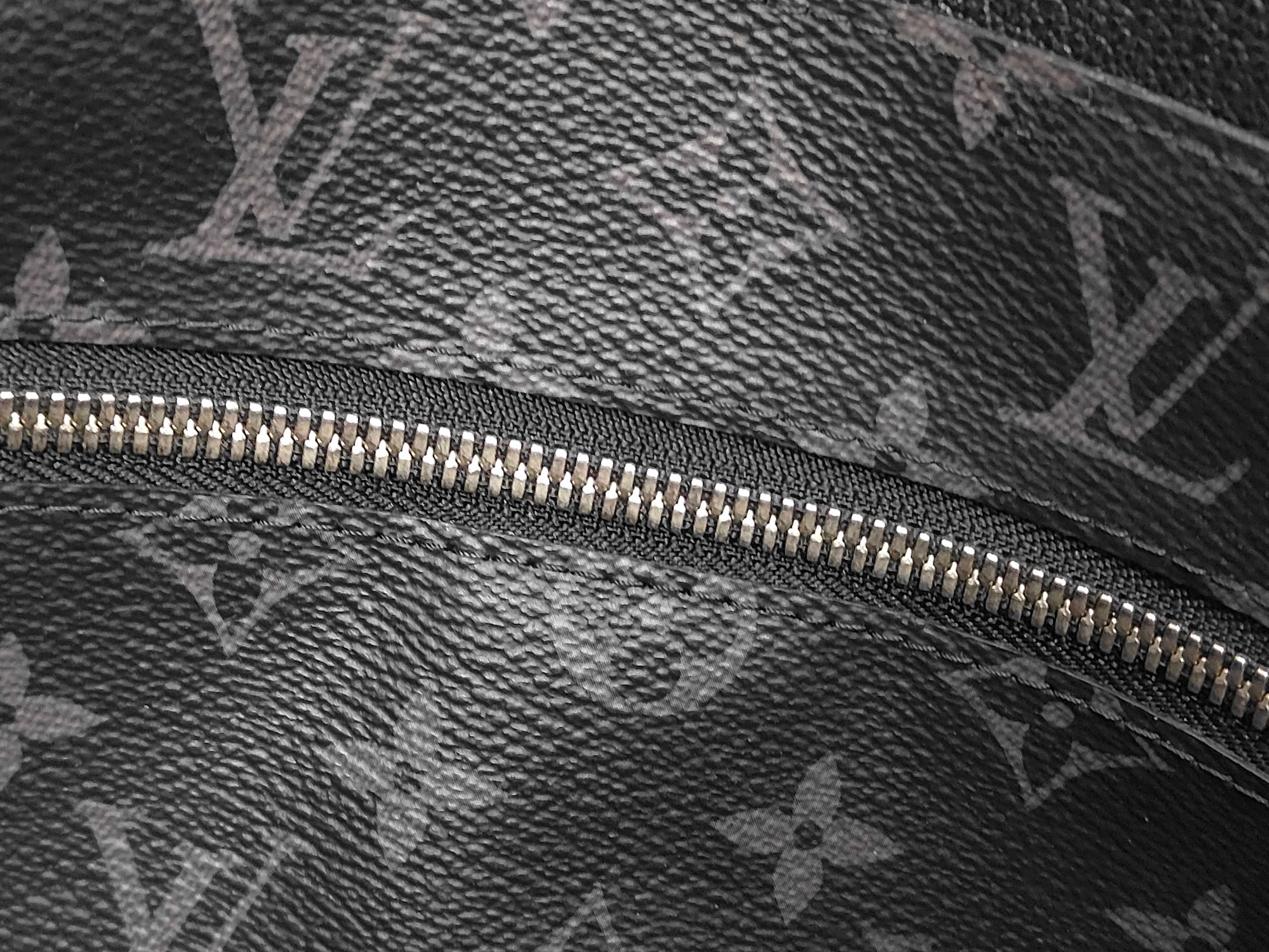 M52817 Cabas Voyage Trion Tote Bag — view 12