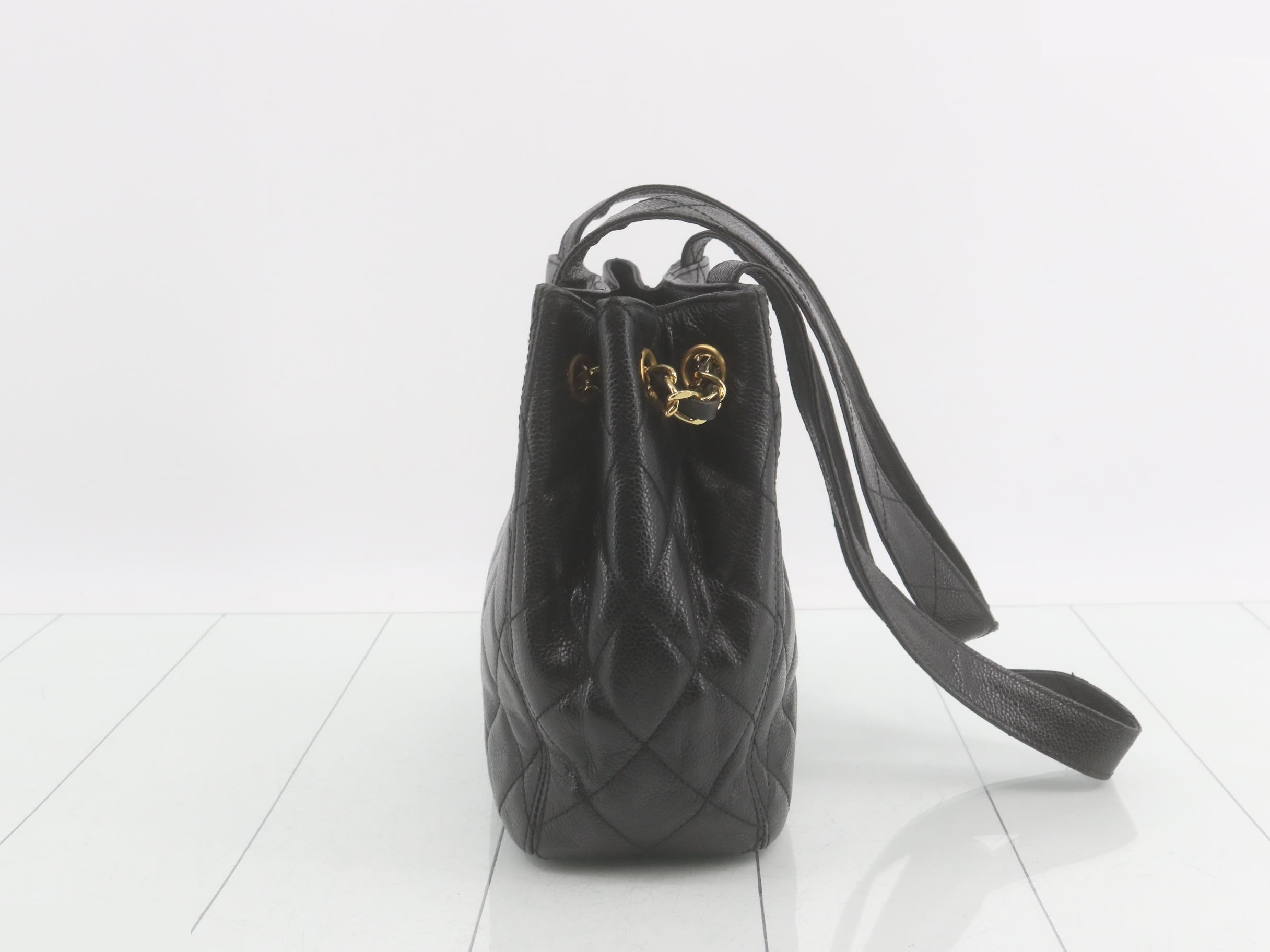Caviar skin shoulder bag, unit #4 — view 4