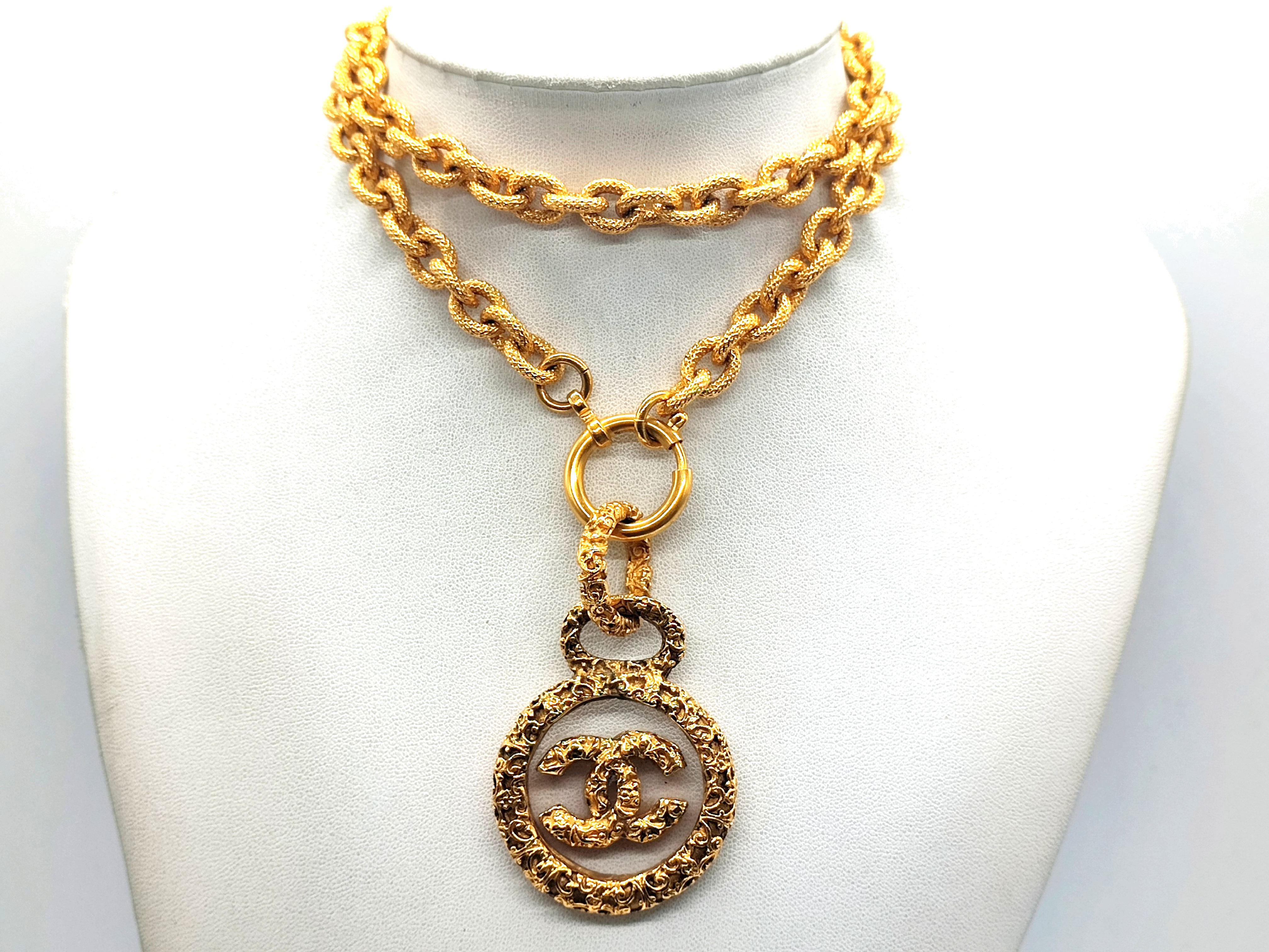 Coco Mark Lava Circle Necklace A