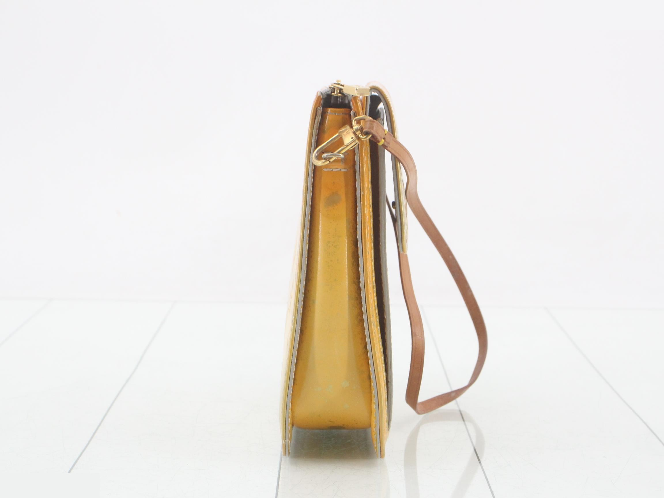 Vernis Mott Gris Shoulder Bag — view 4
