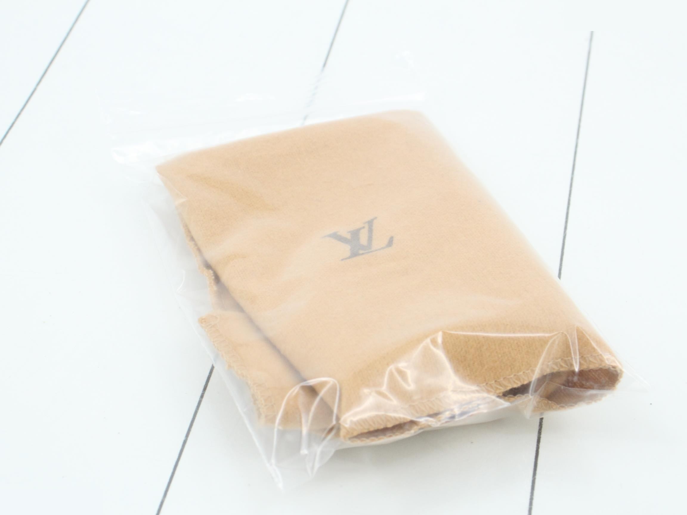 Vernis Mott Gris Shoulder Bag — view 7