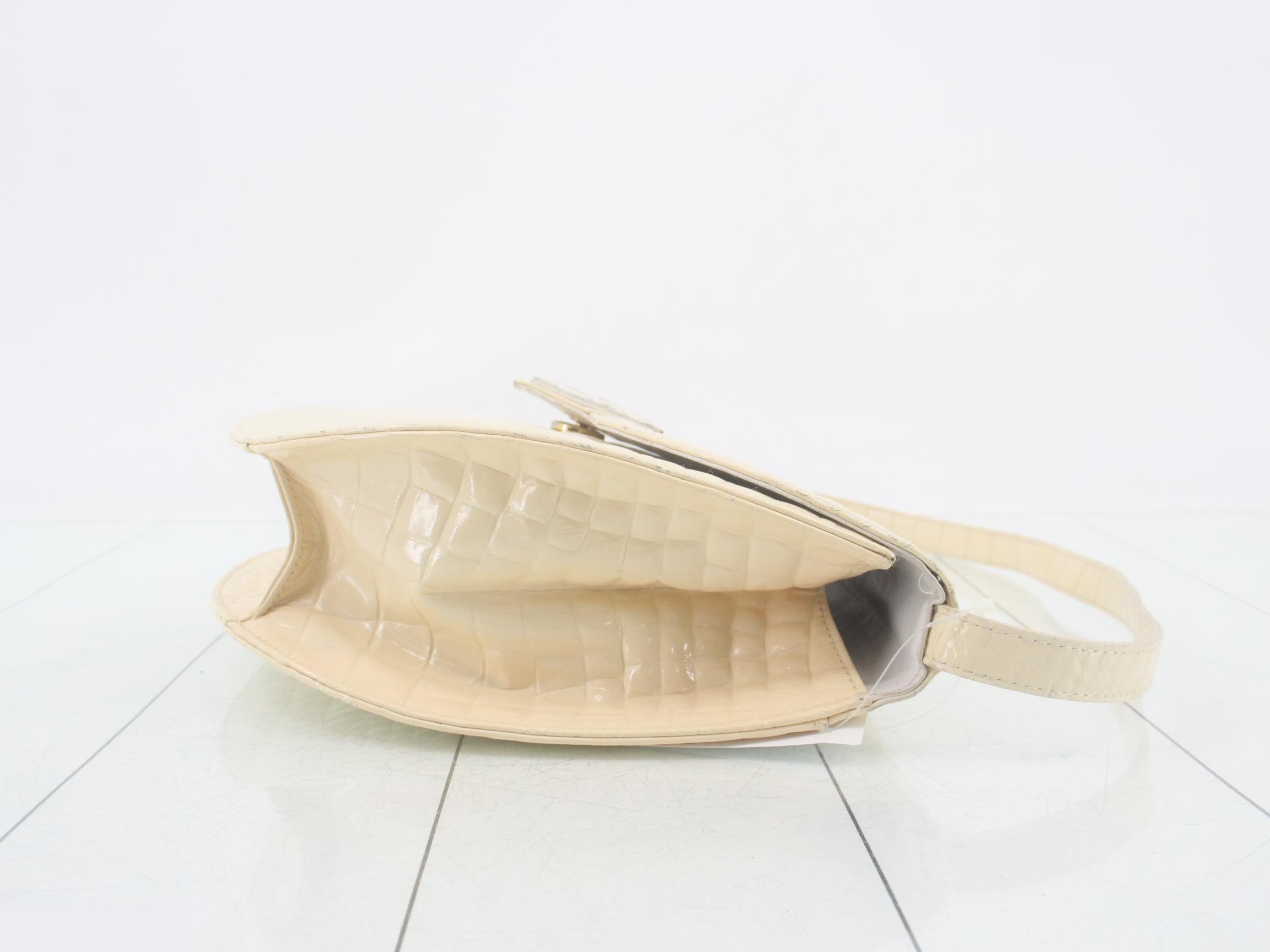Crocodile shoulder bag — view 3