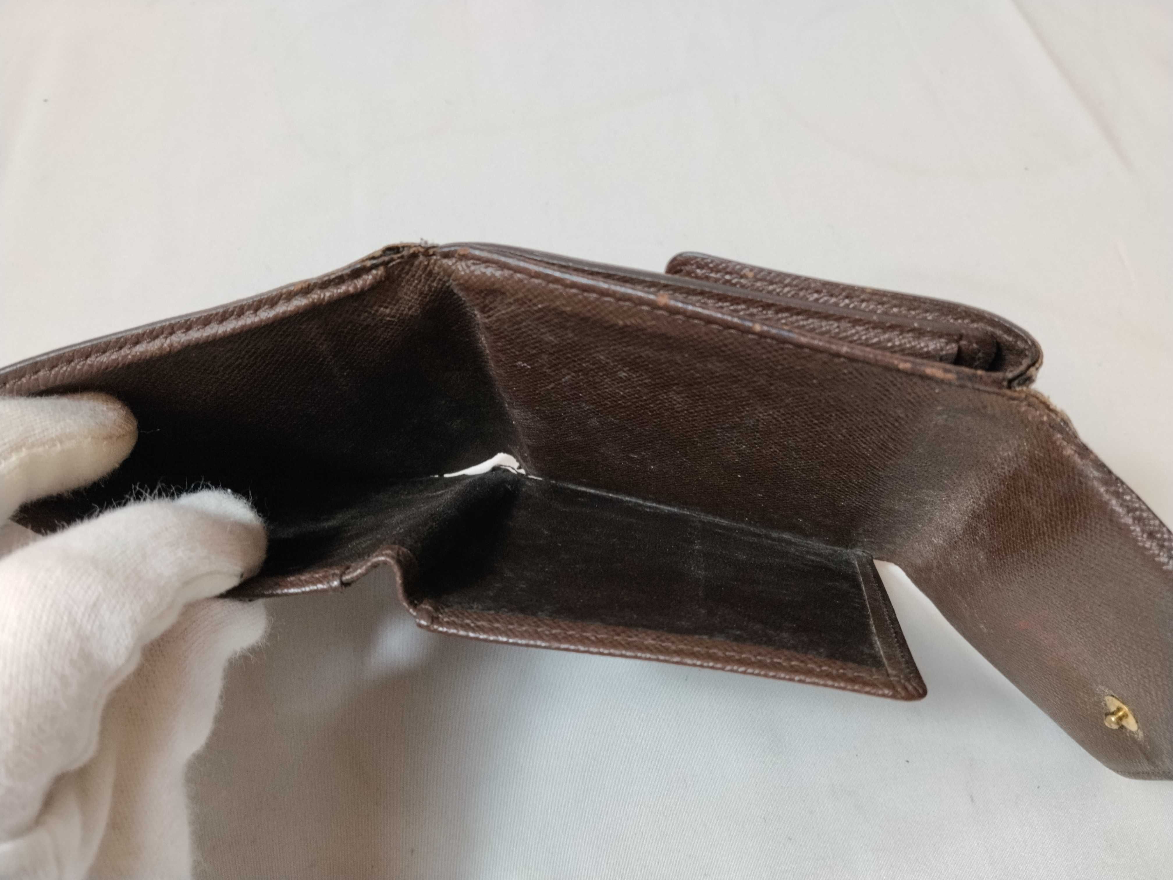 Damier Louis Vuitton and other brand accessories bundle wallet — view 9
