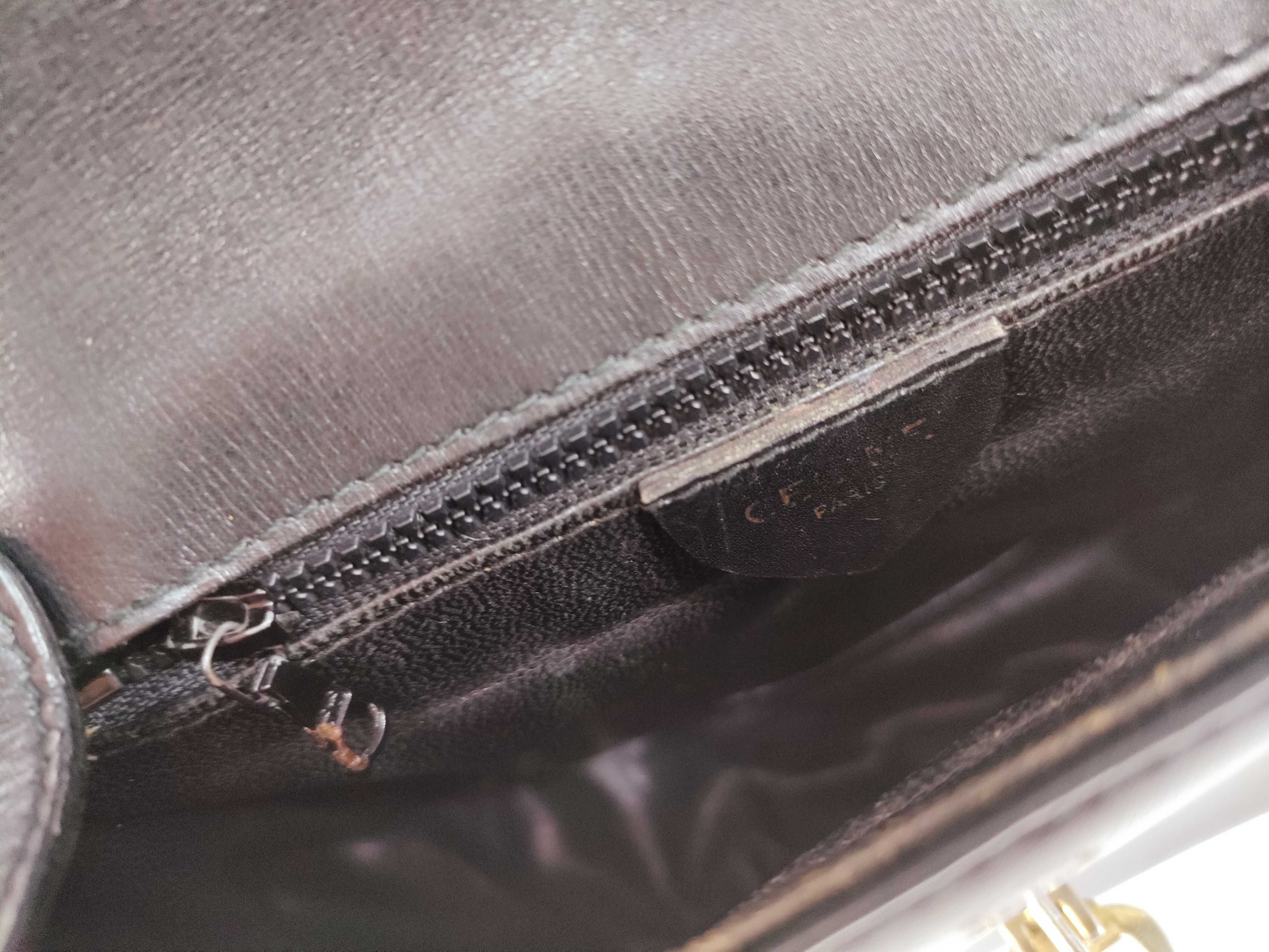 Triomphe Shoulder Bag — view 13