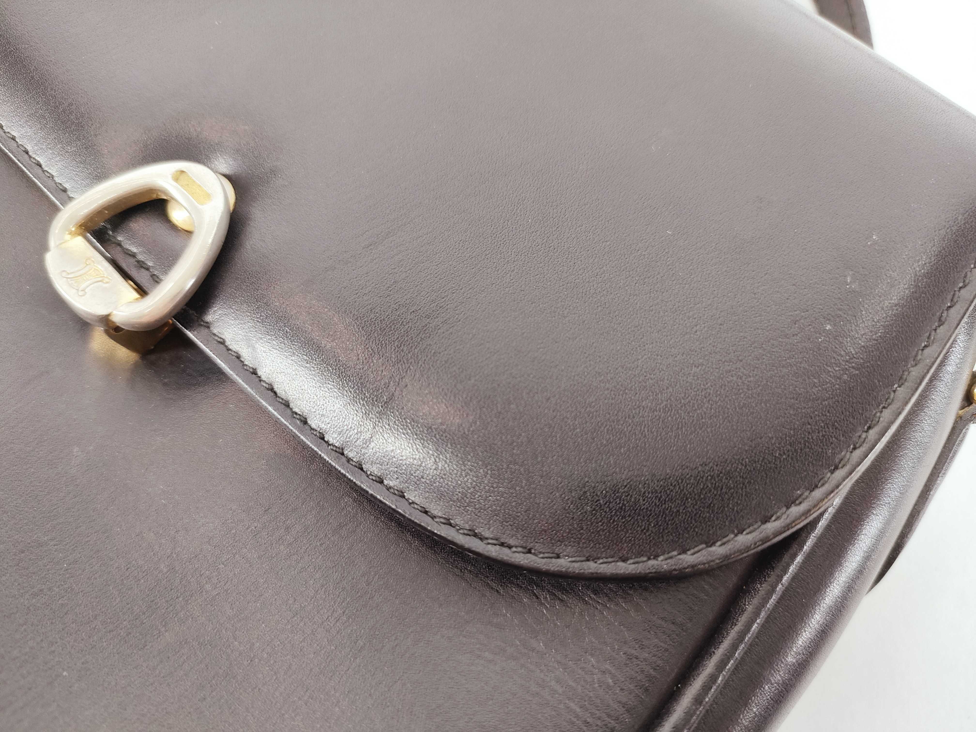 Triomphe Shoulder Bag — view 14