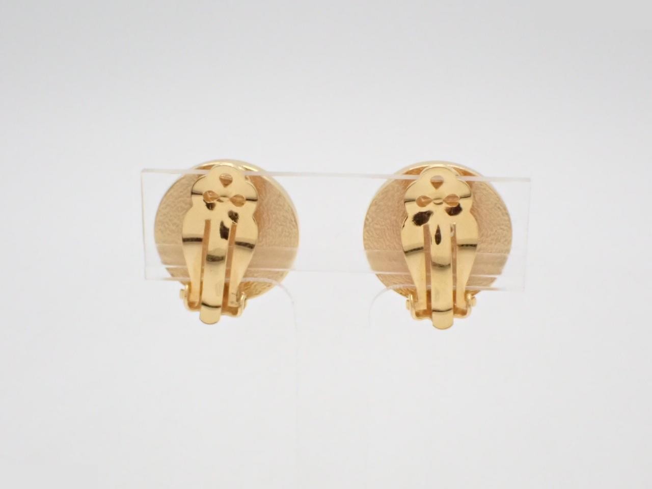 Pearl earrings — view 2