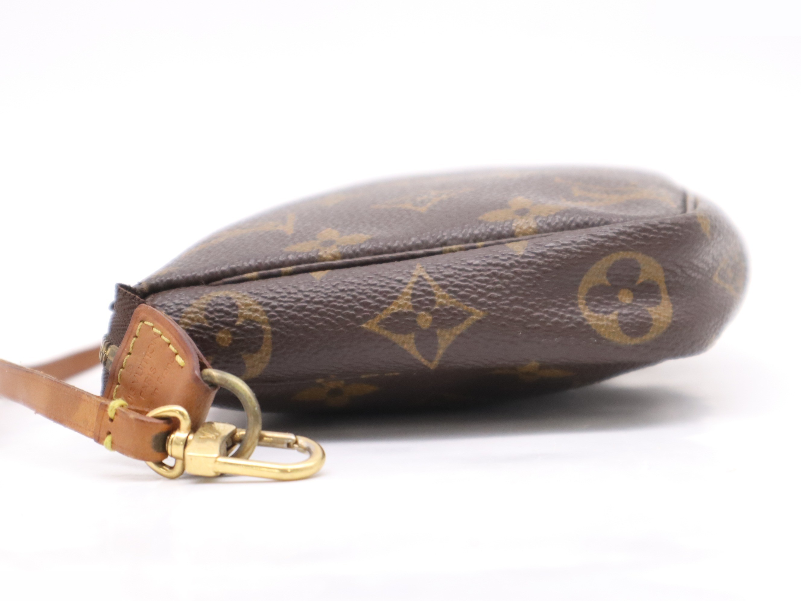 Pochette accessory (old) — view 3