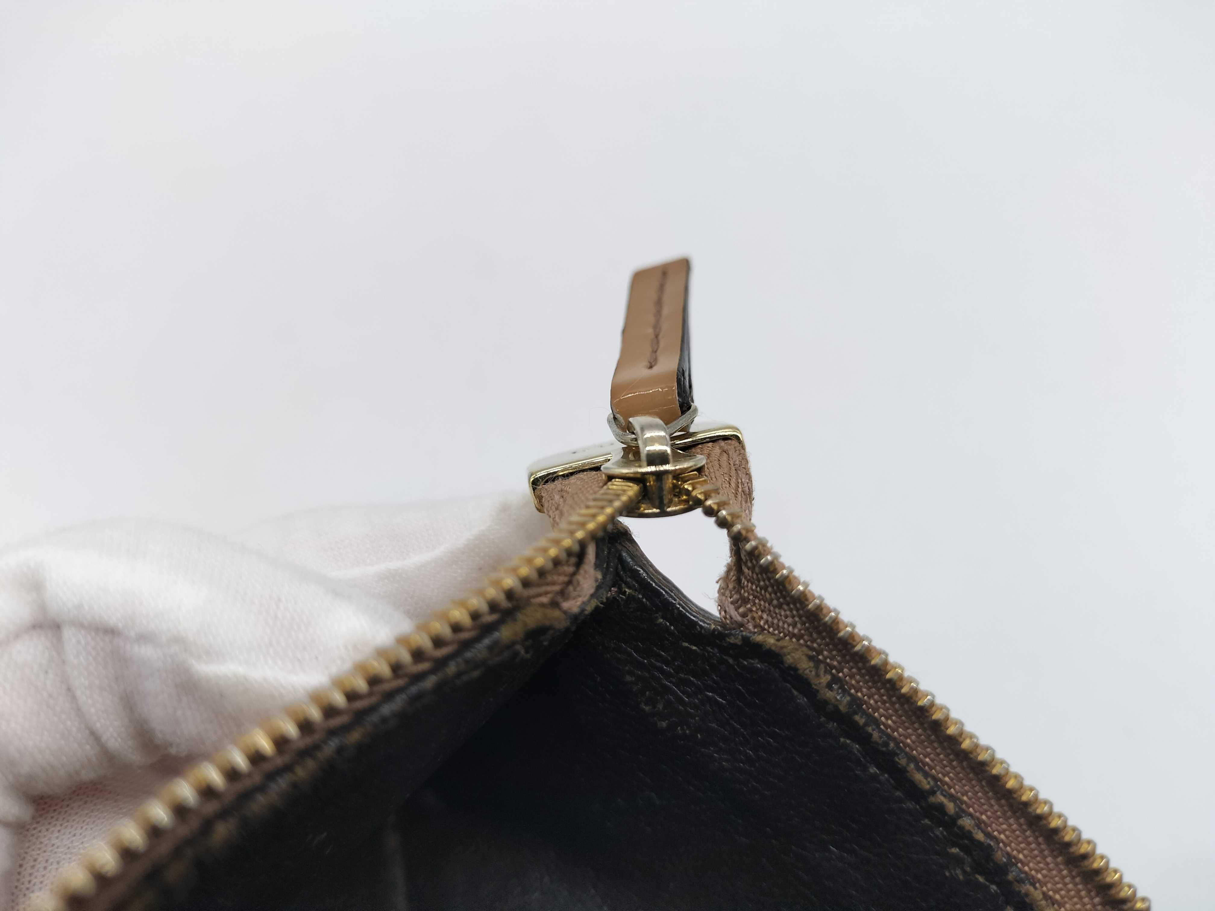233183 Key Case — view 10