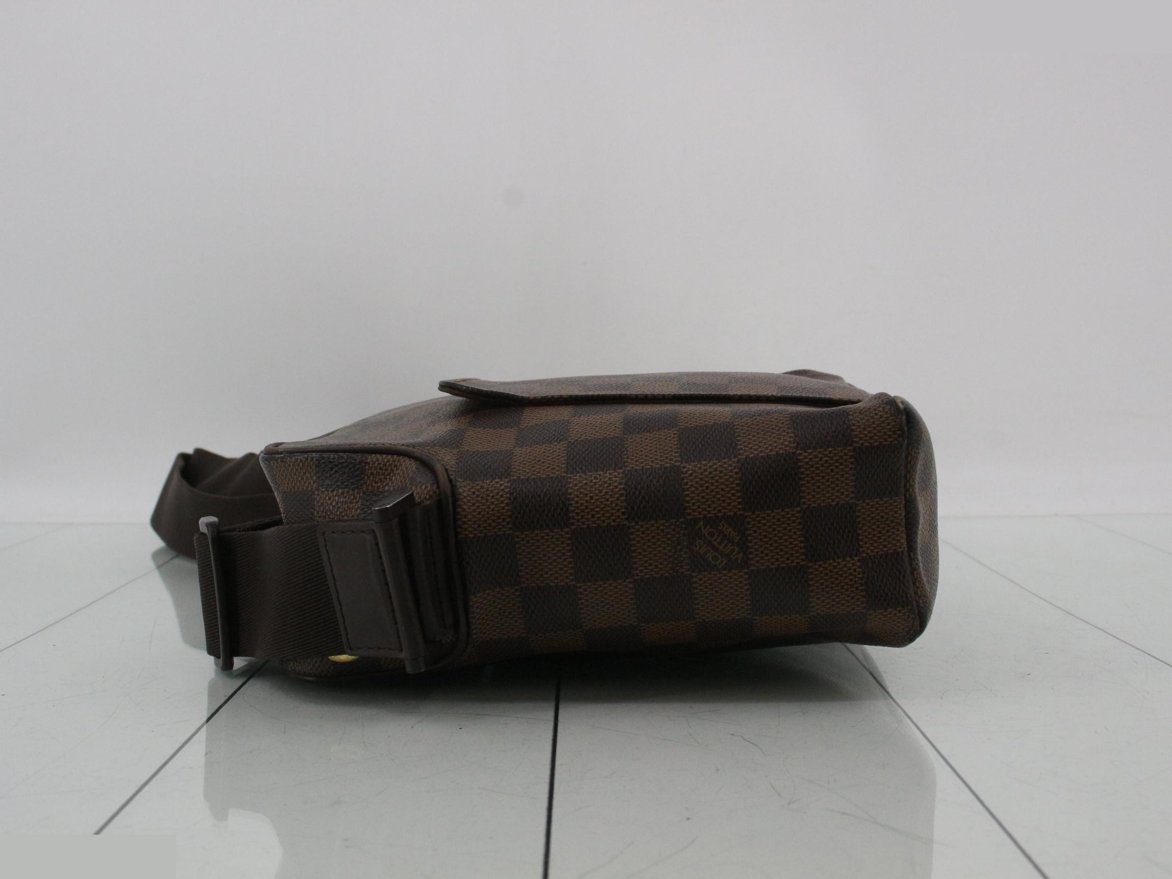 Olaf PM Shoulder Bag — view 4