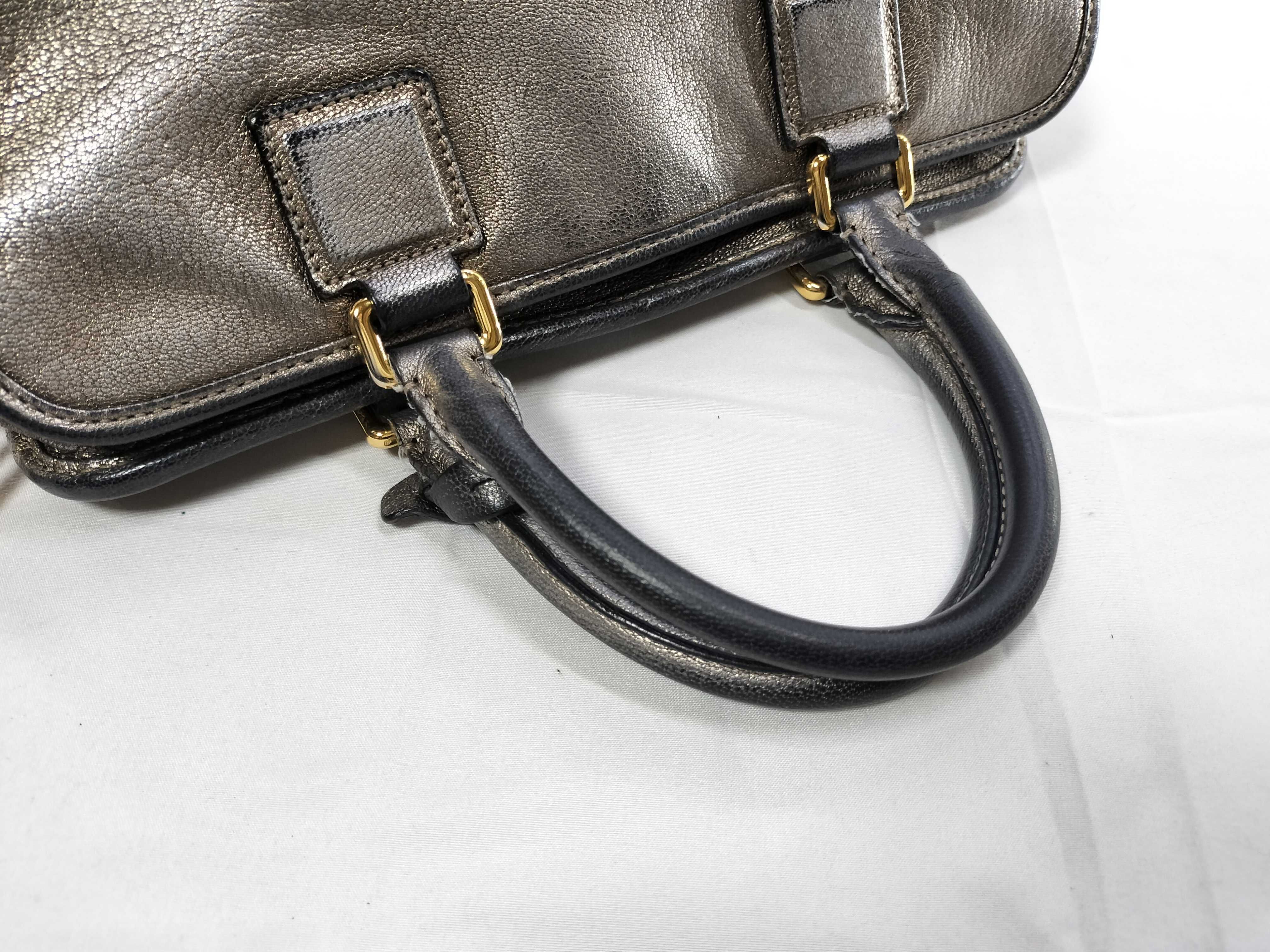 Amazona 28 Gold Tote Bag — view 3