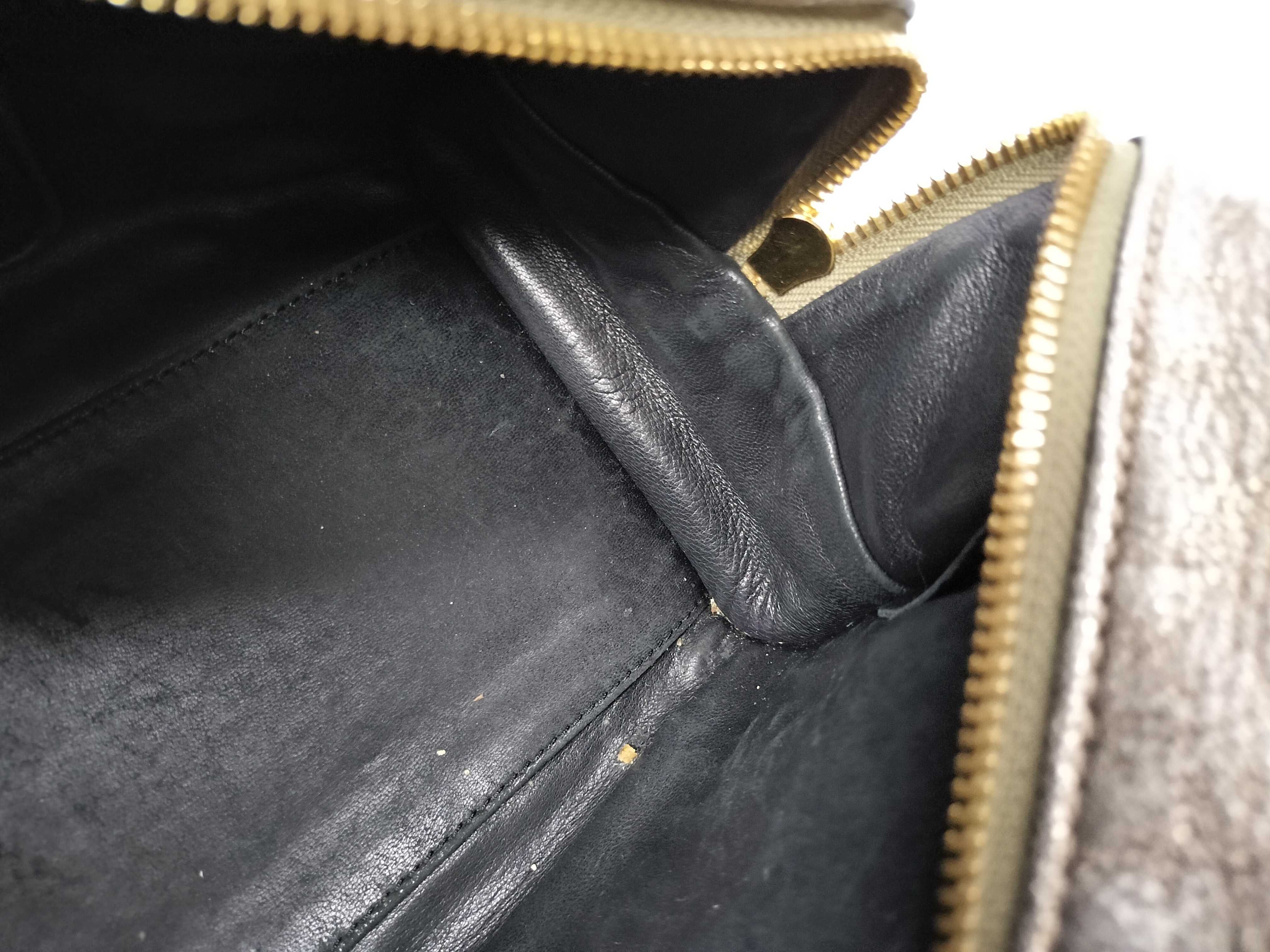 Amazona 28 Gold Tote Bag — view 9