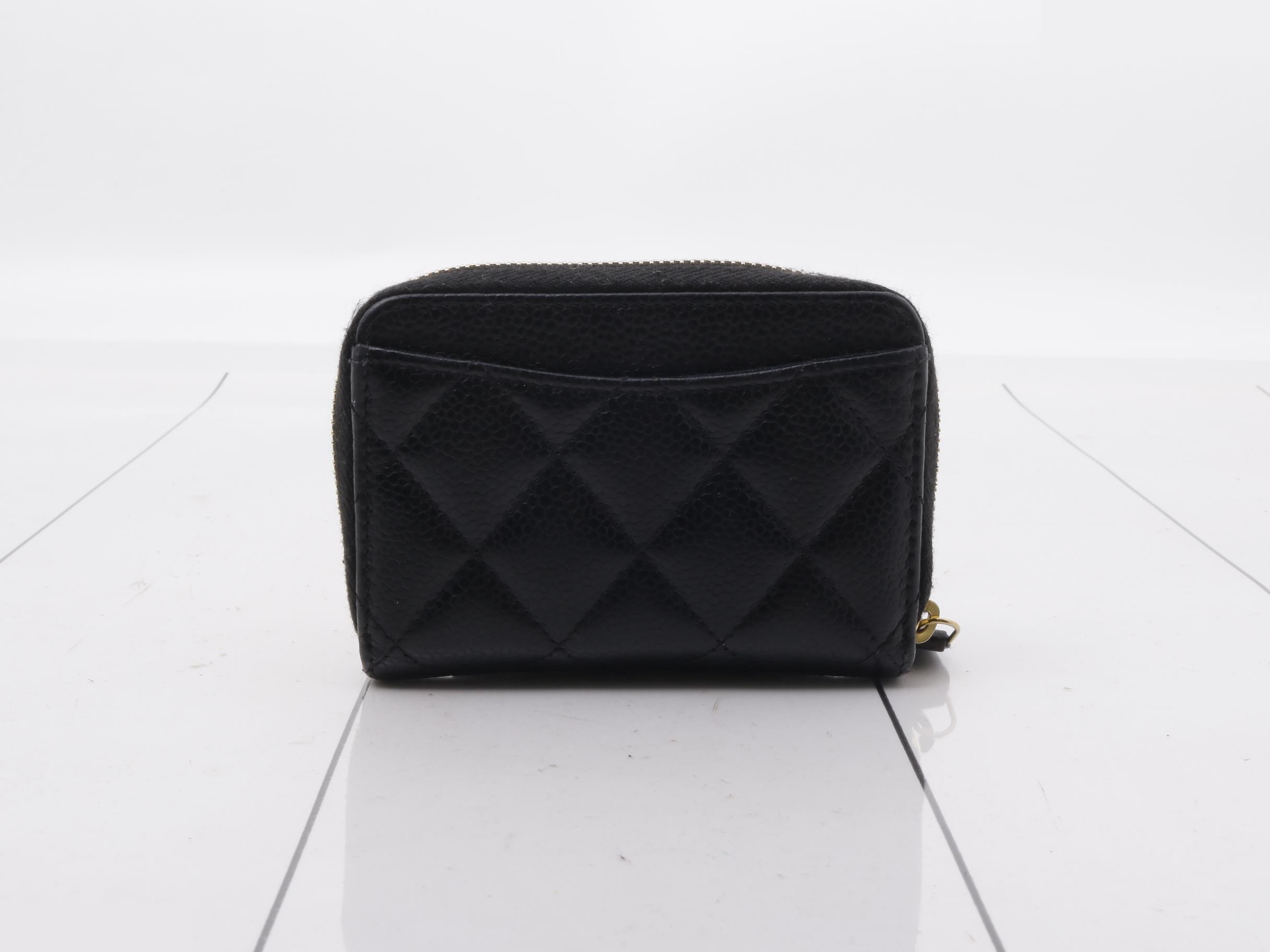 Zippered coin purse — view 2