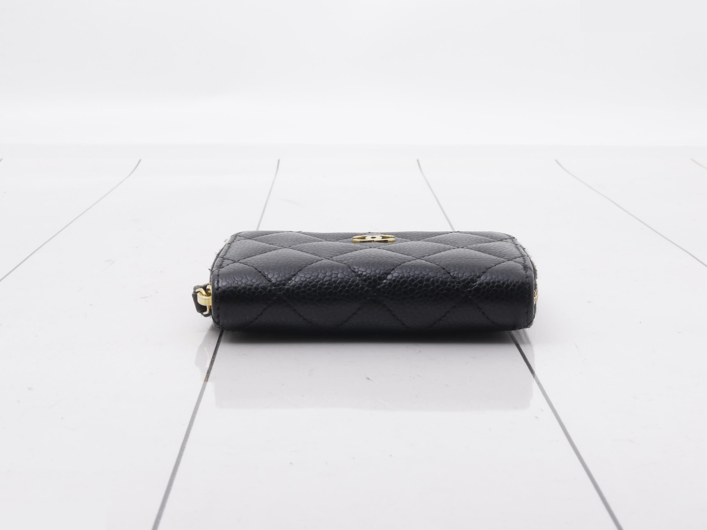 Zippered coin purse — view 3