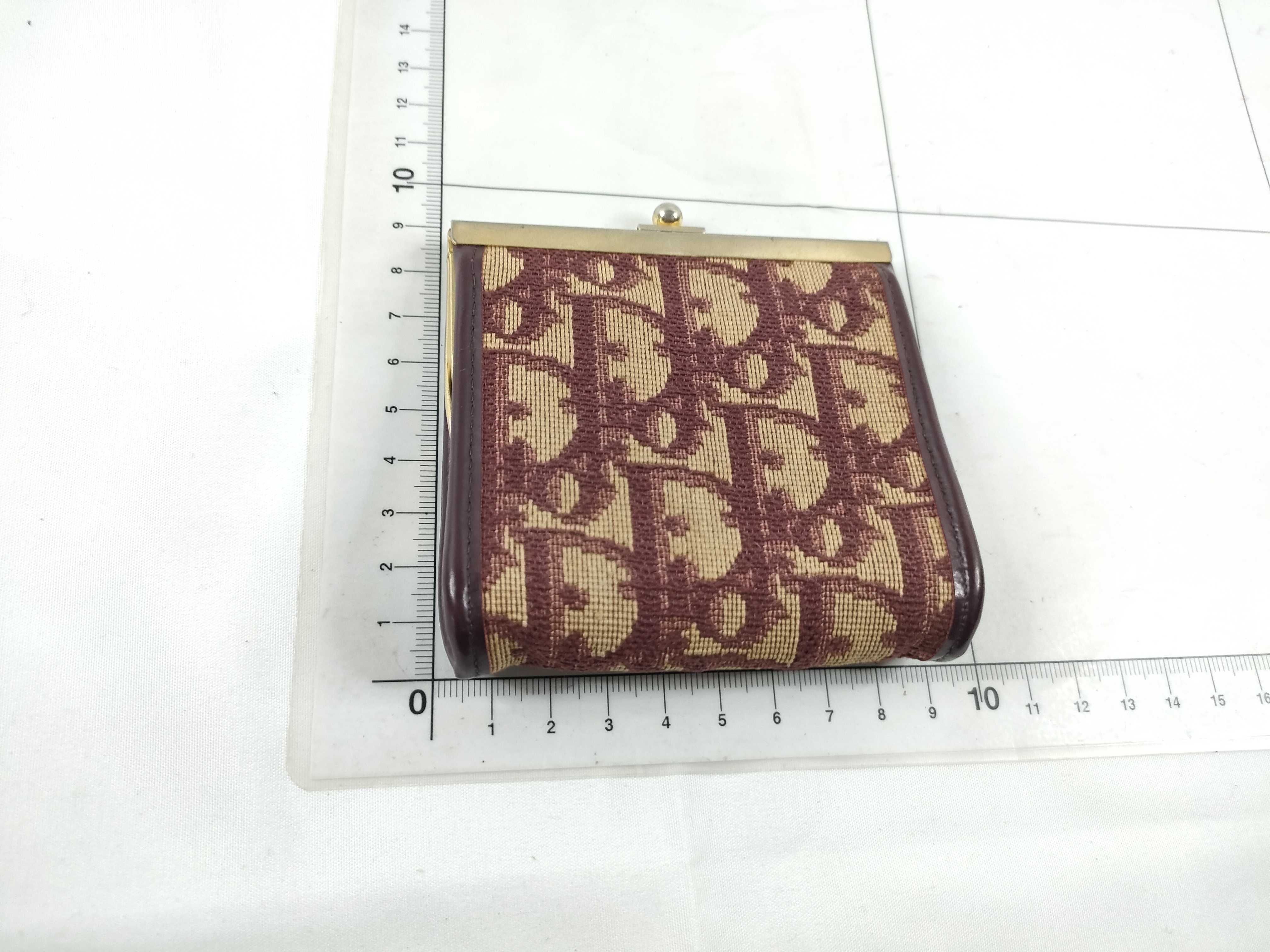 Trotter Coin Case — view 2
