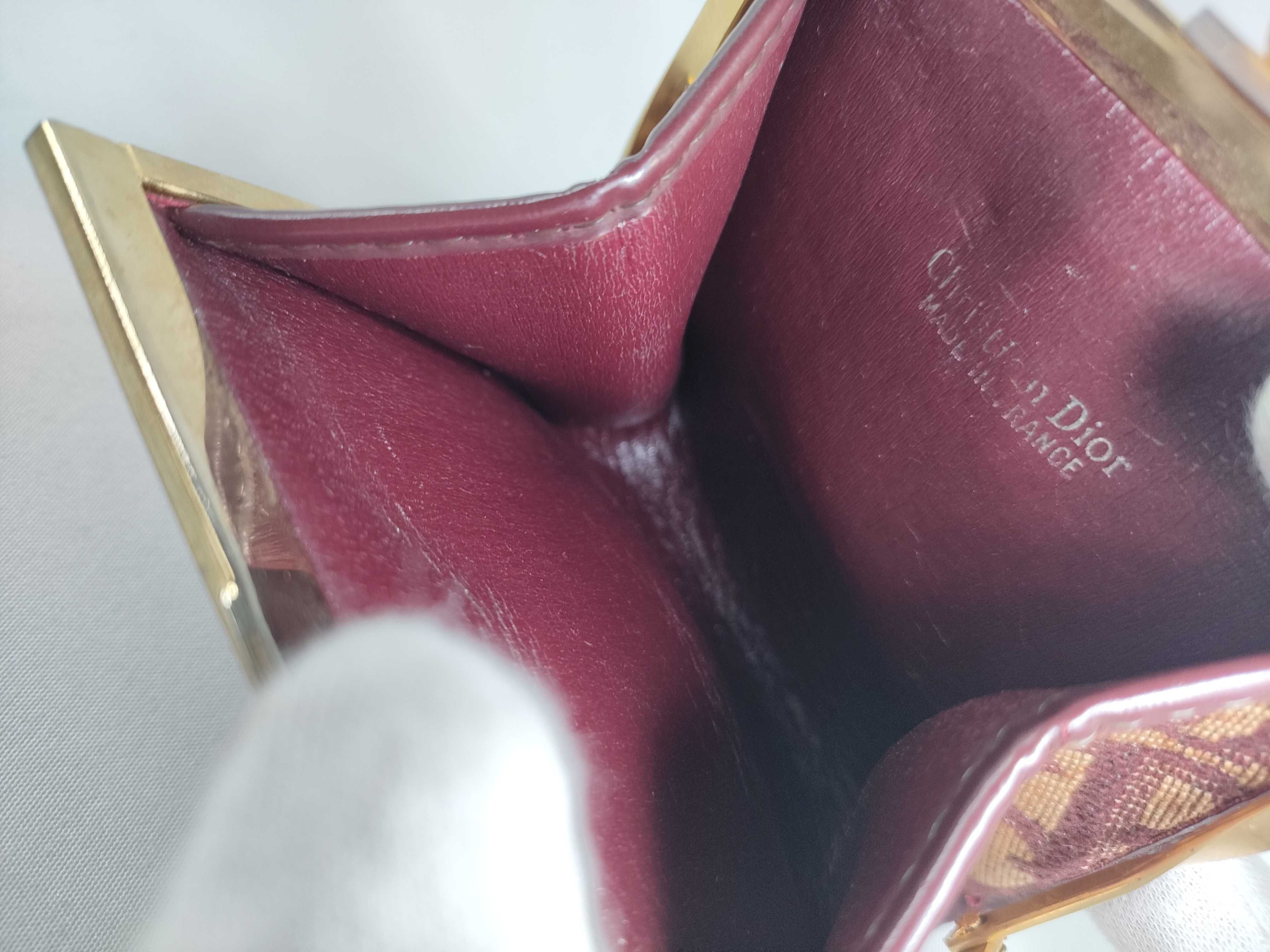 Trotter Coin Case — view 9
