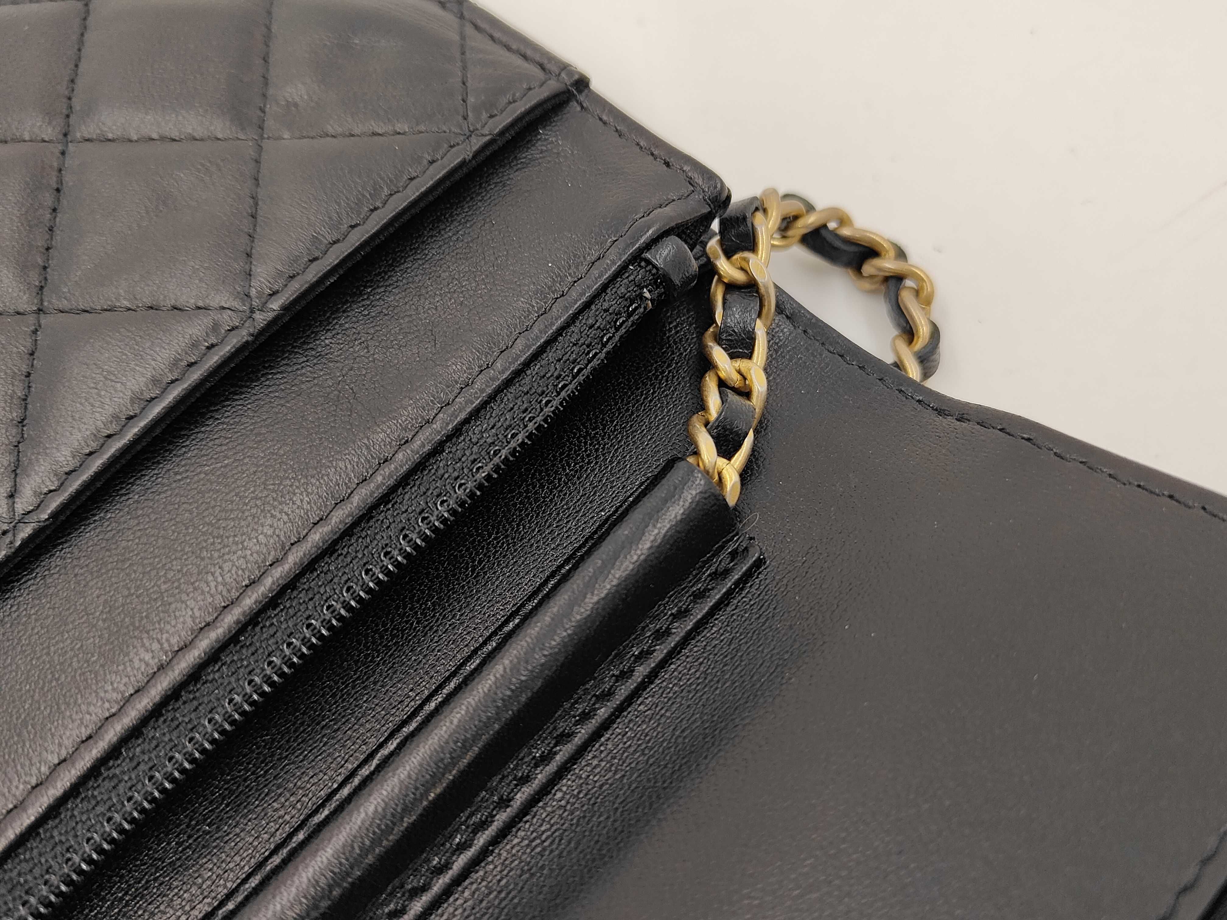 WOC Chain Bag Shoulder Bag — view 7