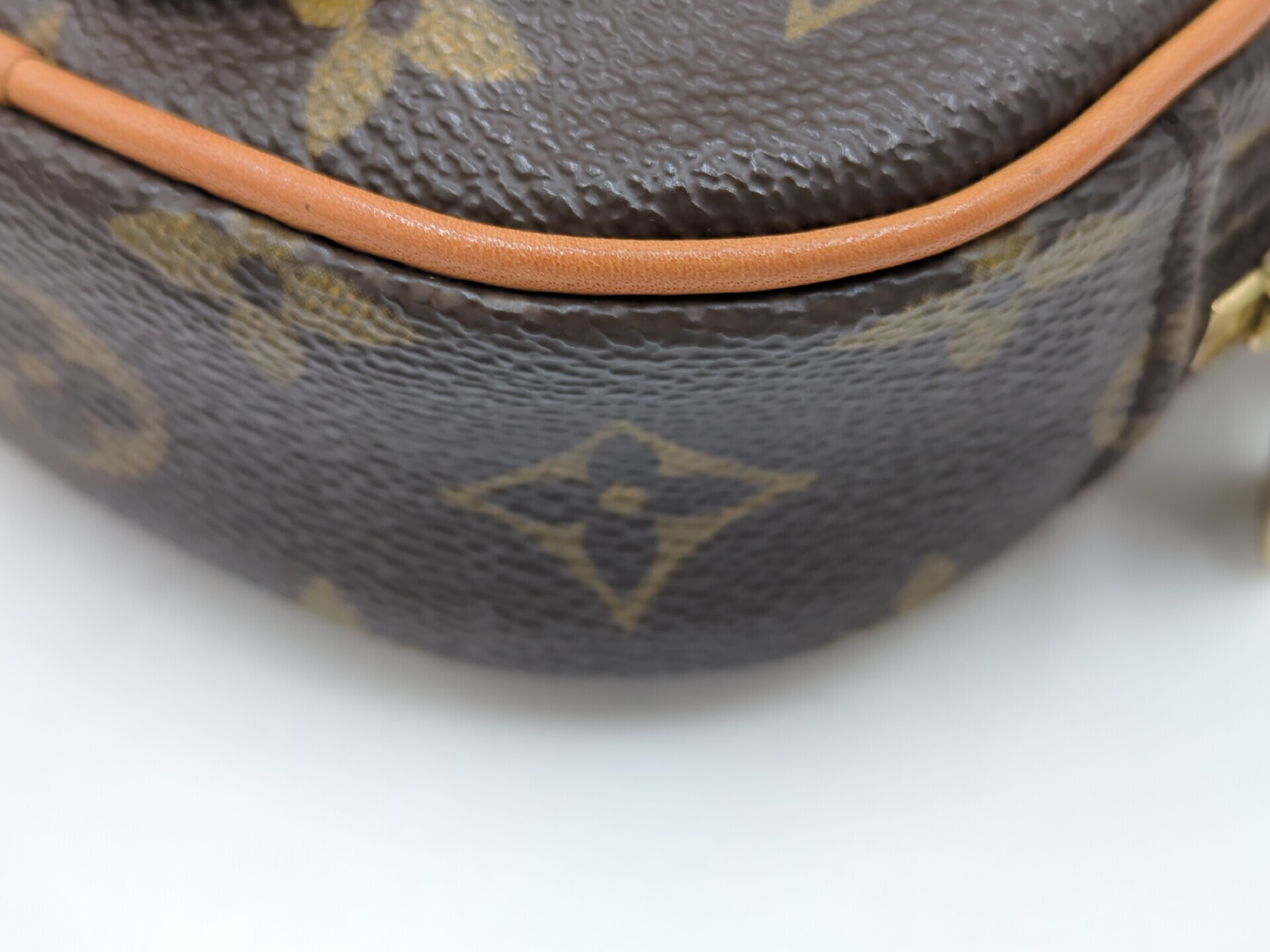 M51870 Monogram Pochette Gange Shoulder Bag — view 3