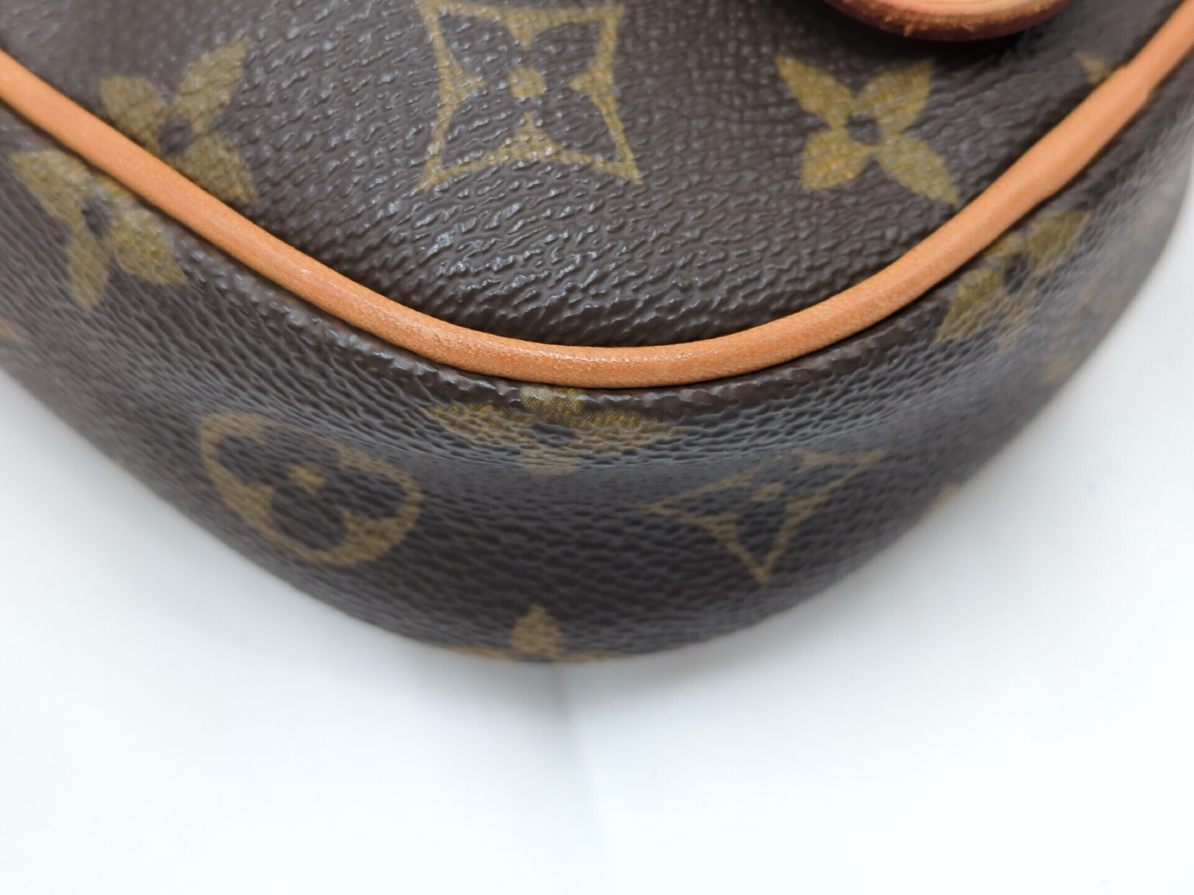M51870 Monogram Pochette Gange Shoulder Bag — view 4