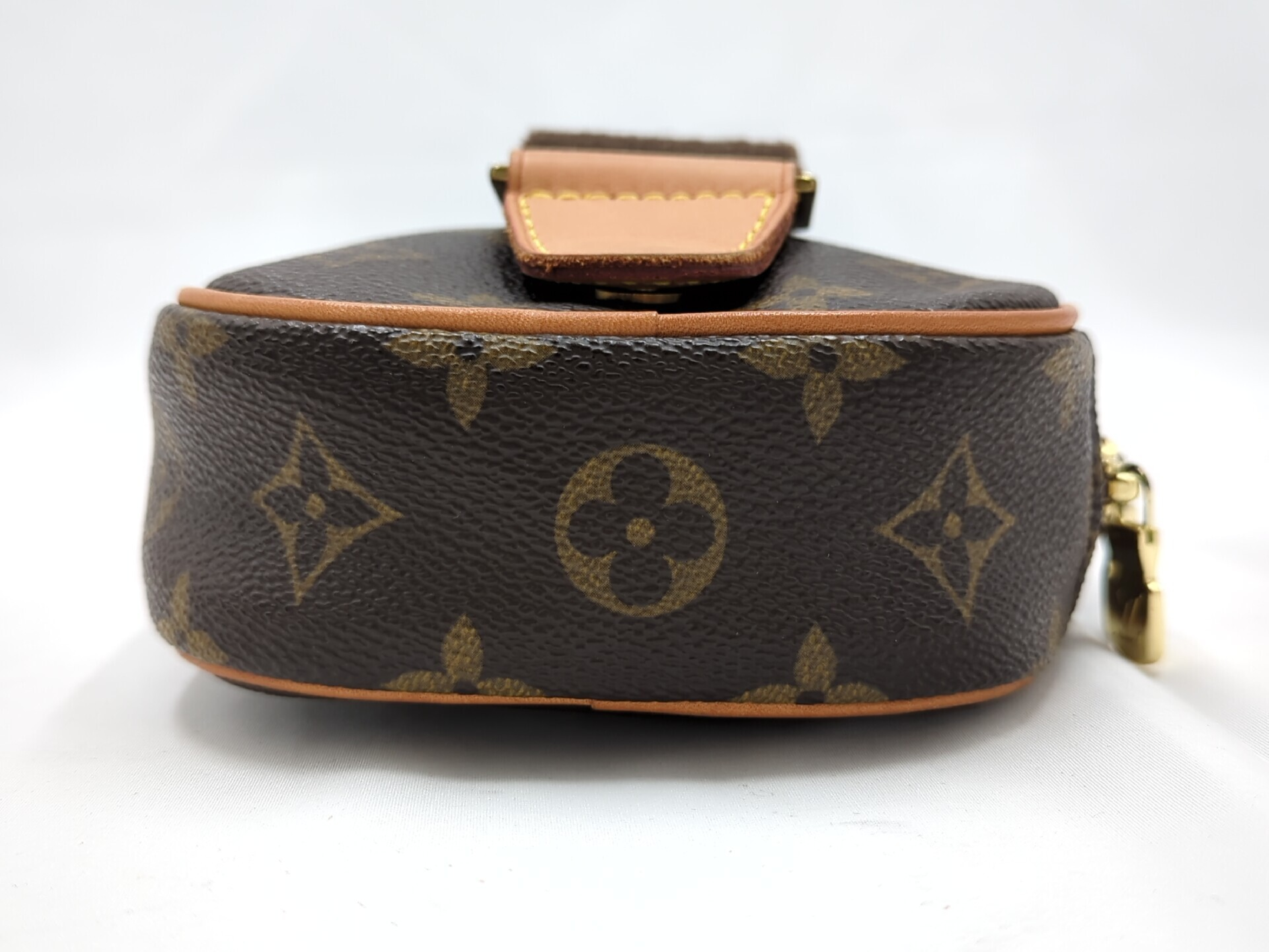 M51870 Monogram Pochette Gange Shoulder Bag — view 5